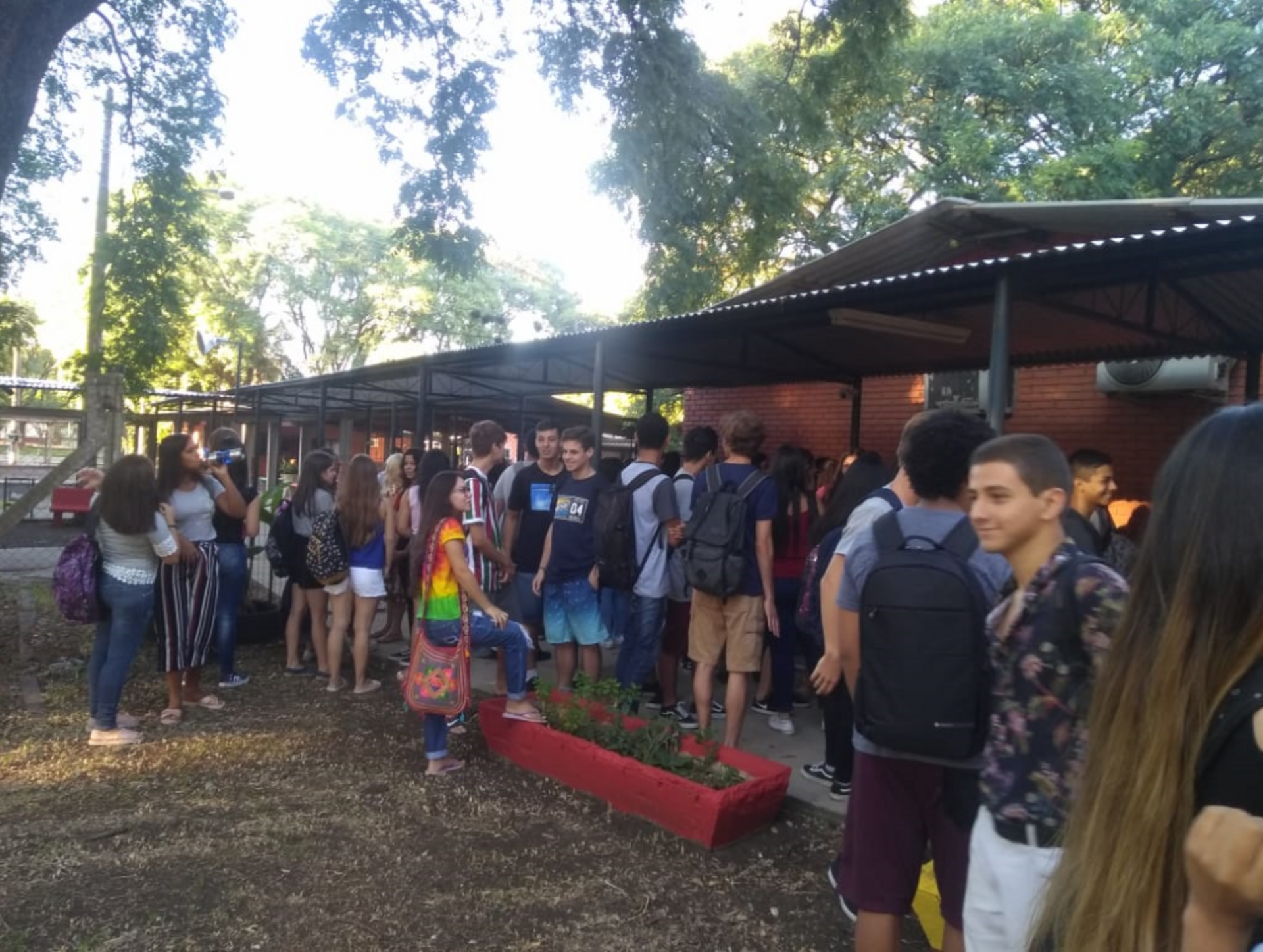 Escola Elisa Valls ontem pela manhã