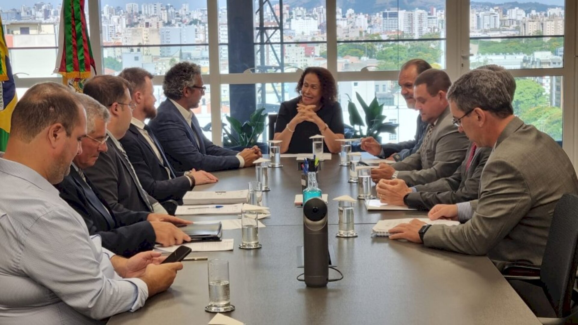 Lideranças do município em agenda realizada no Gabinete da Presidência do TJ