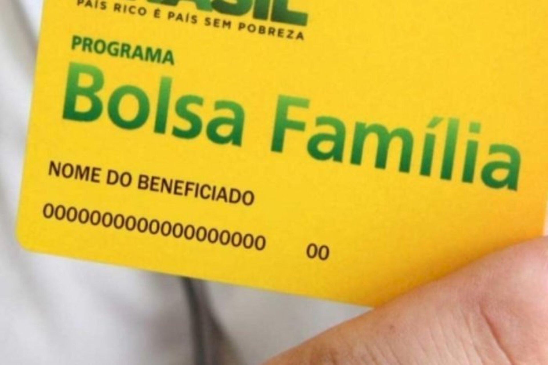 Programa social volta a ser chamado de Bolsa Família