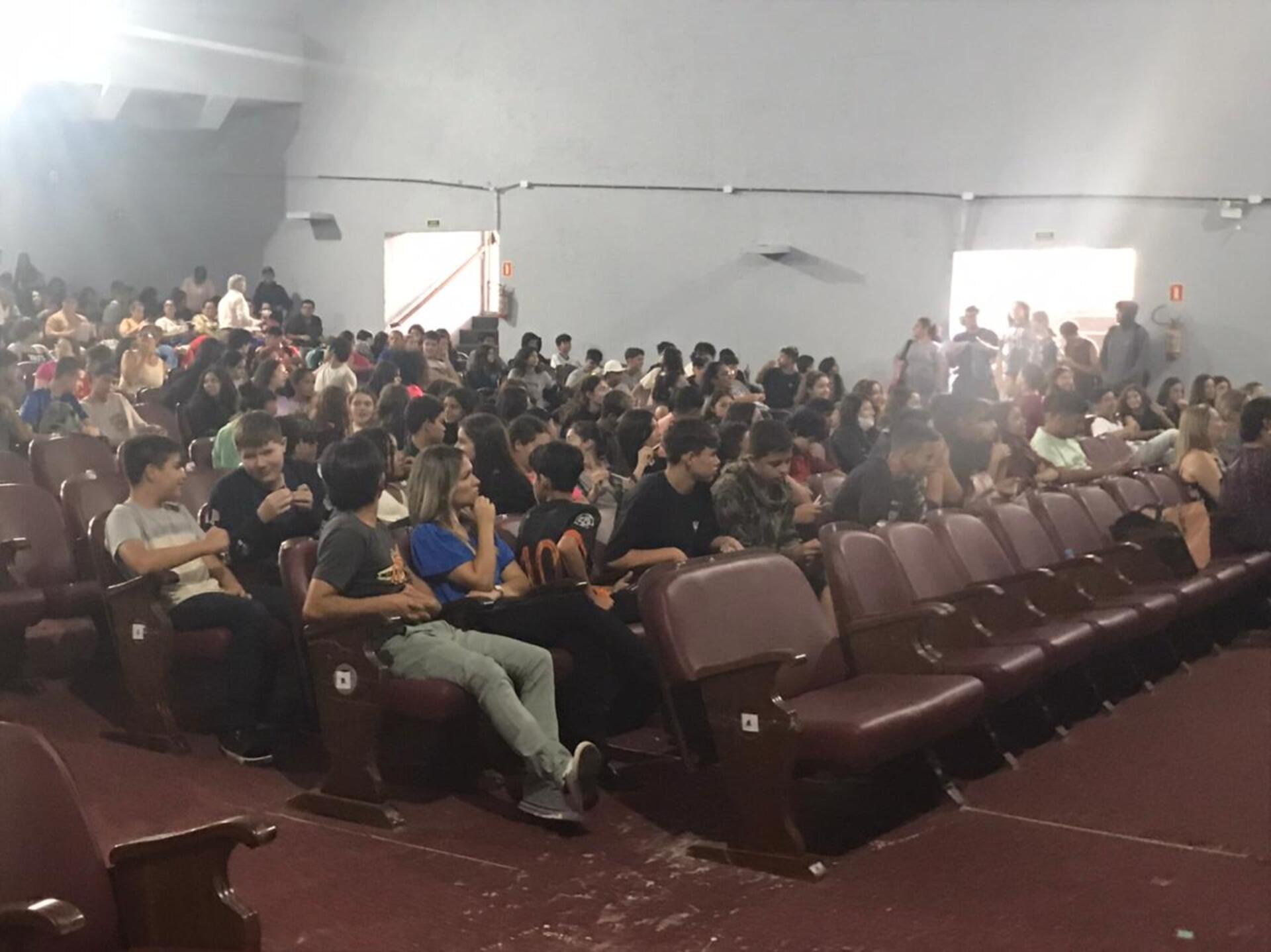 A palestra foi uma das ações educativas relacionadas a comemoração ao Dia Mundial da Água.