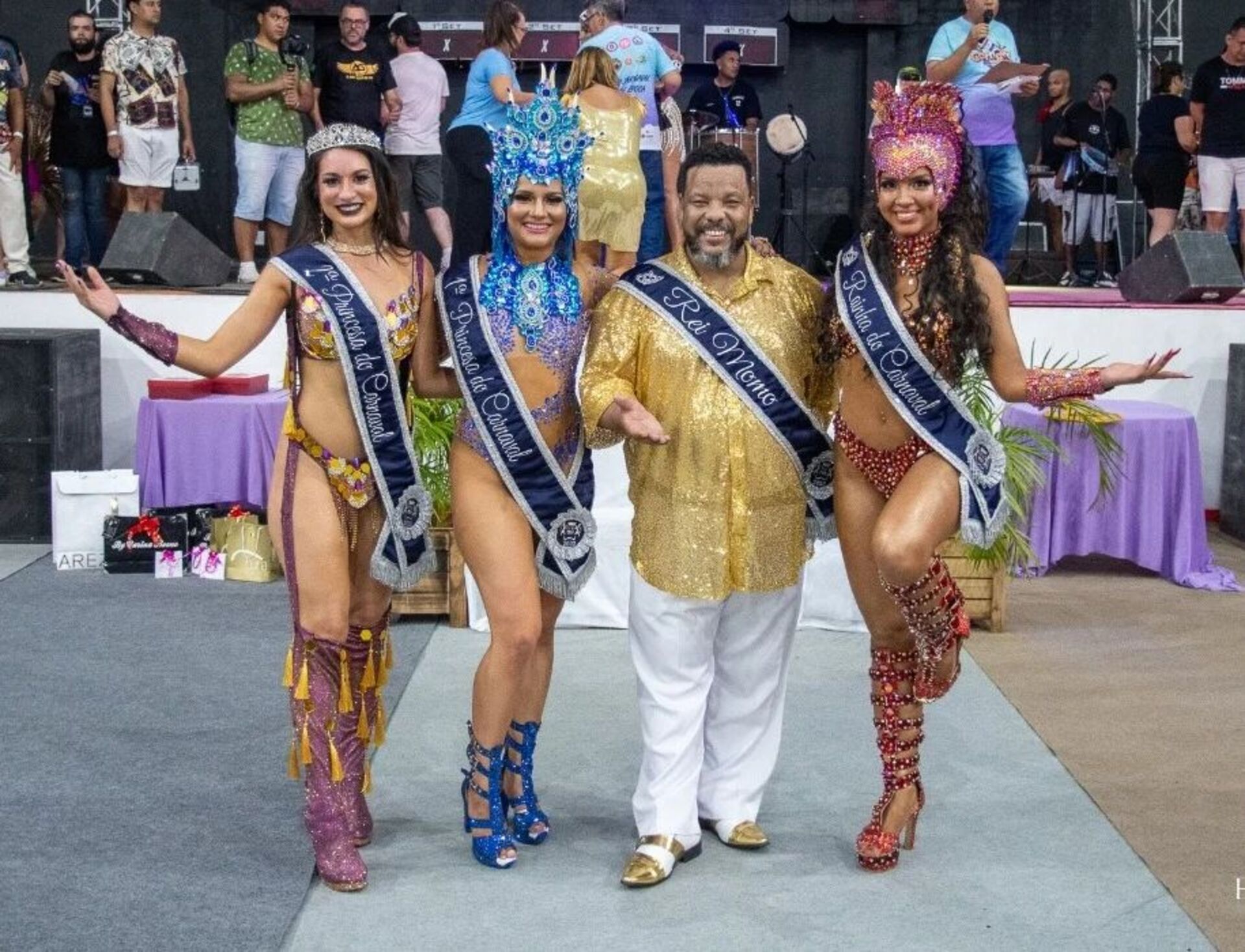 A corte do carnaval realizará a abertura oficial das três noites de festa.