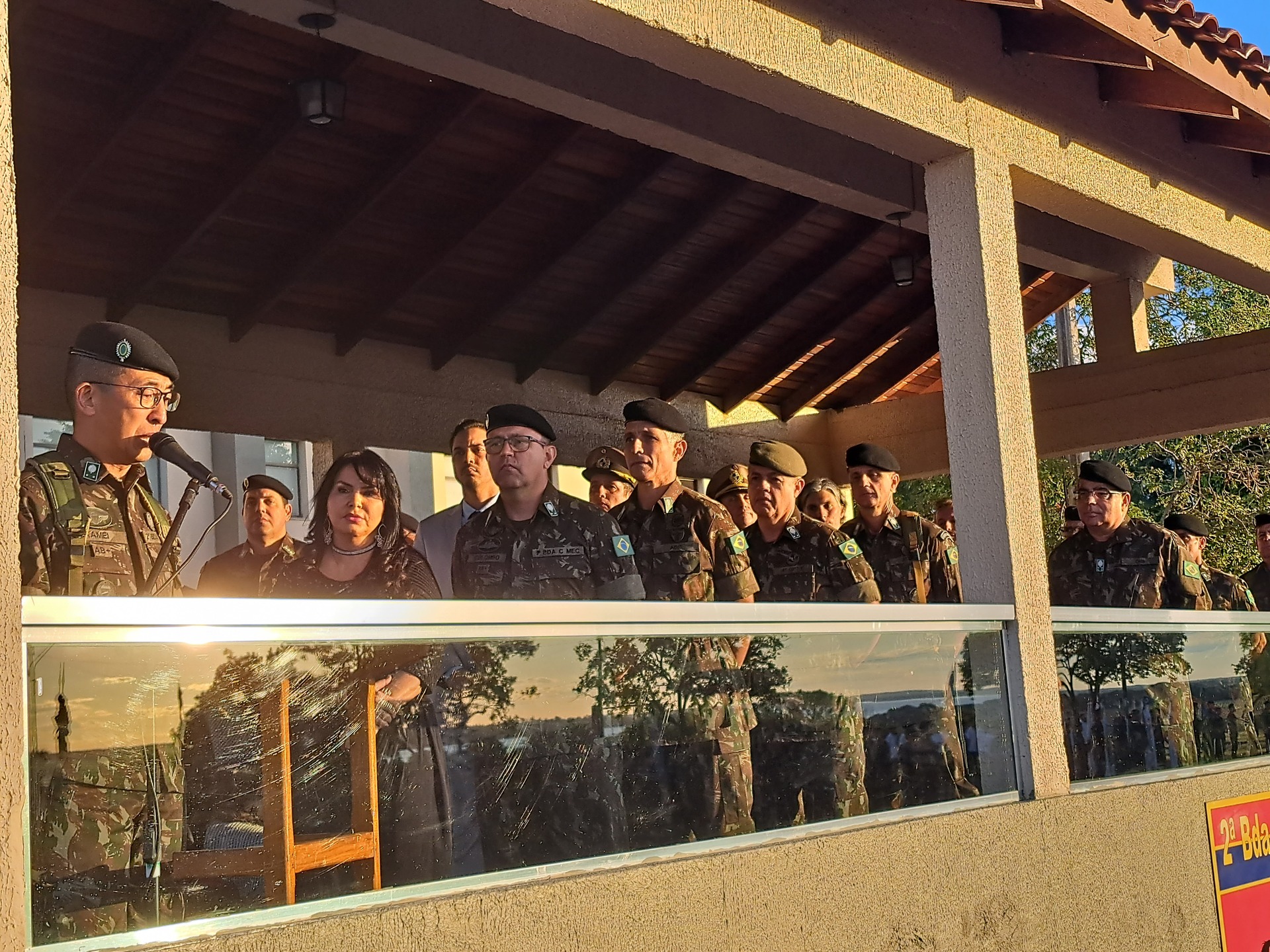 Evento reuniu autoridades militares e civis, no final da tarde desta segunda-feira.