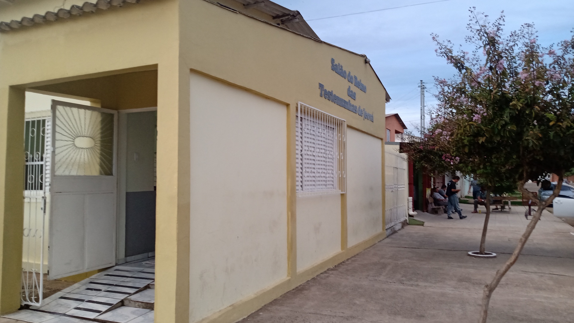 Salão do Reino das Testemunhas de Jeová, no bairro Ipiranga, é dos locais da celebração.