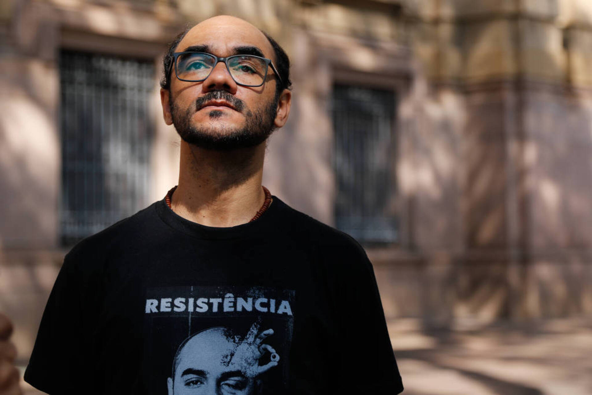 Sérgio Silva trabalhava na cobertura de um protesto, em junho de 2013, quando foi atingido por disparo, que lhe causou a perda da visão.