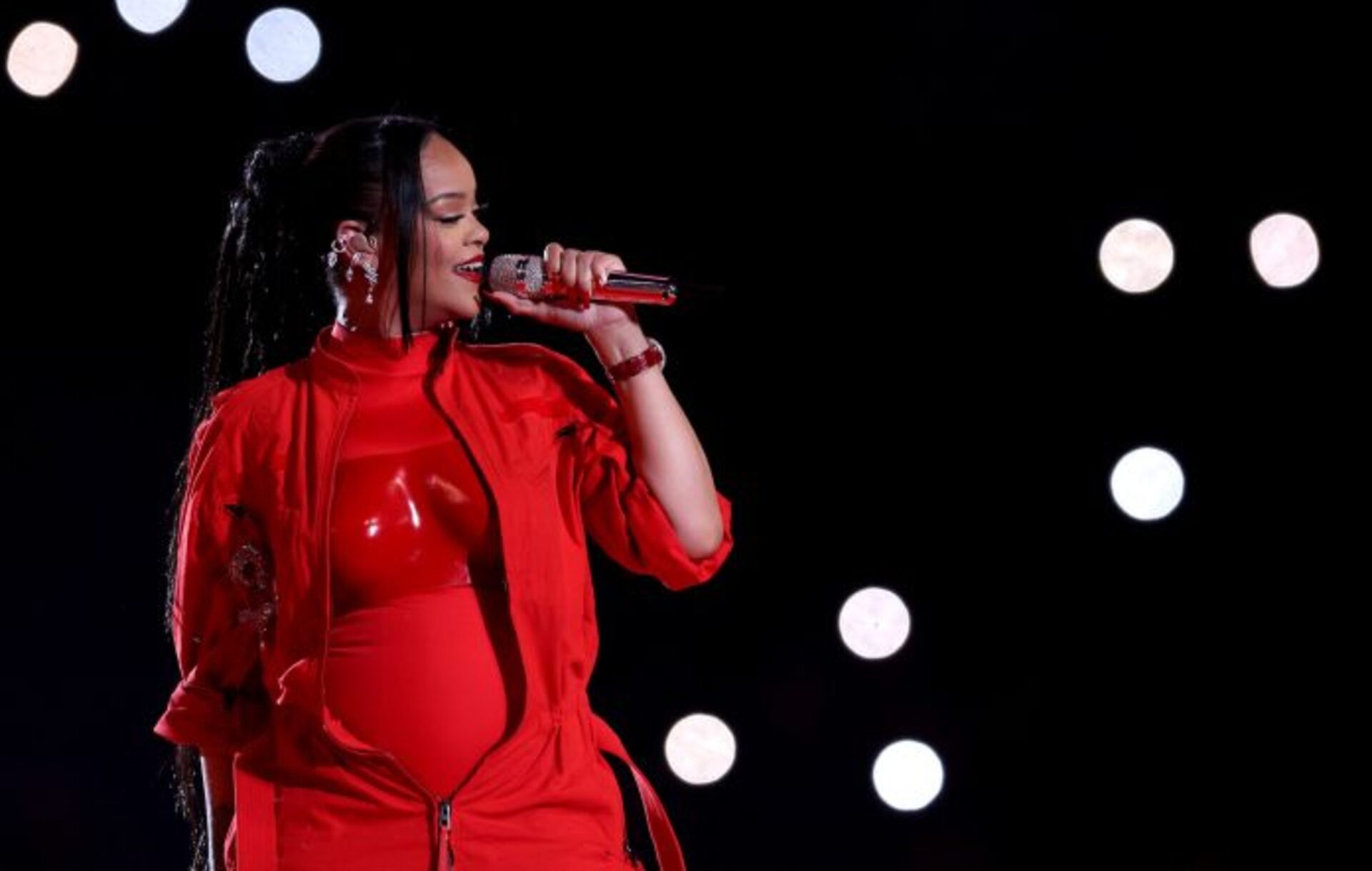 Show no Super Bowl teve 121.017 milhões de visualizações.