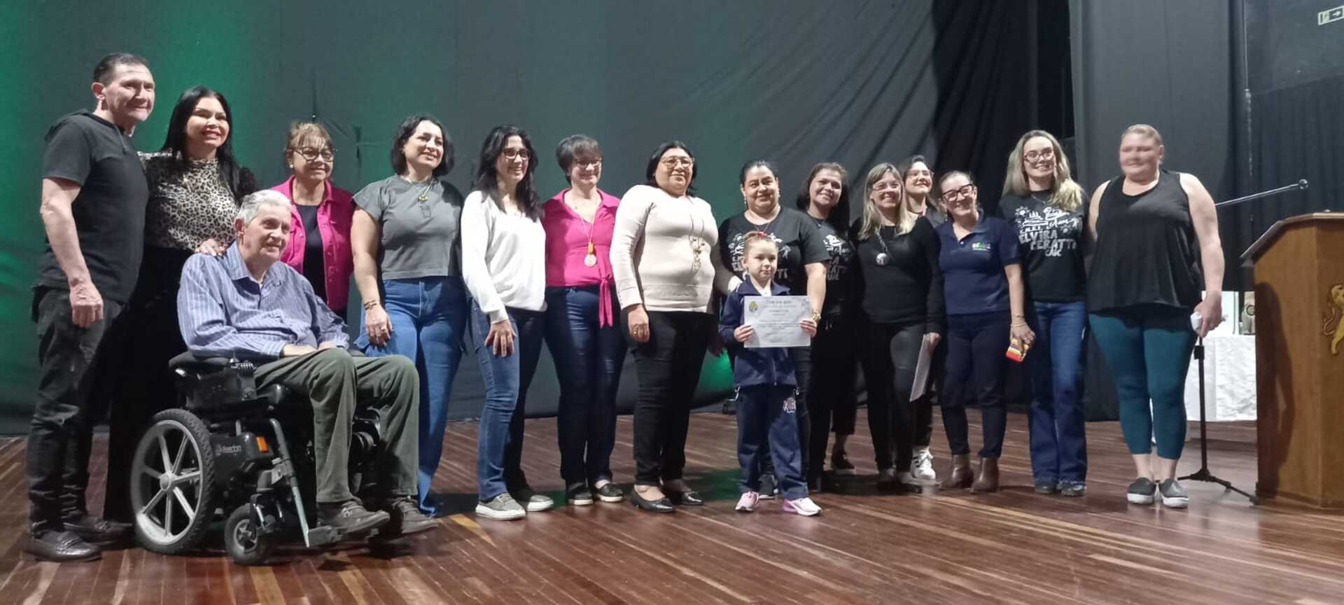 Premiação do concurso de desenhos e fotografias voltados ao tema também foi atração.
