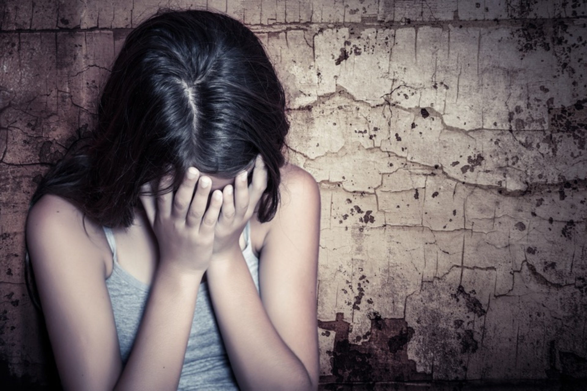 Homem é acusado de se aproveitar da condição de amigo da família para abusar de uma menina de 13 anos