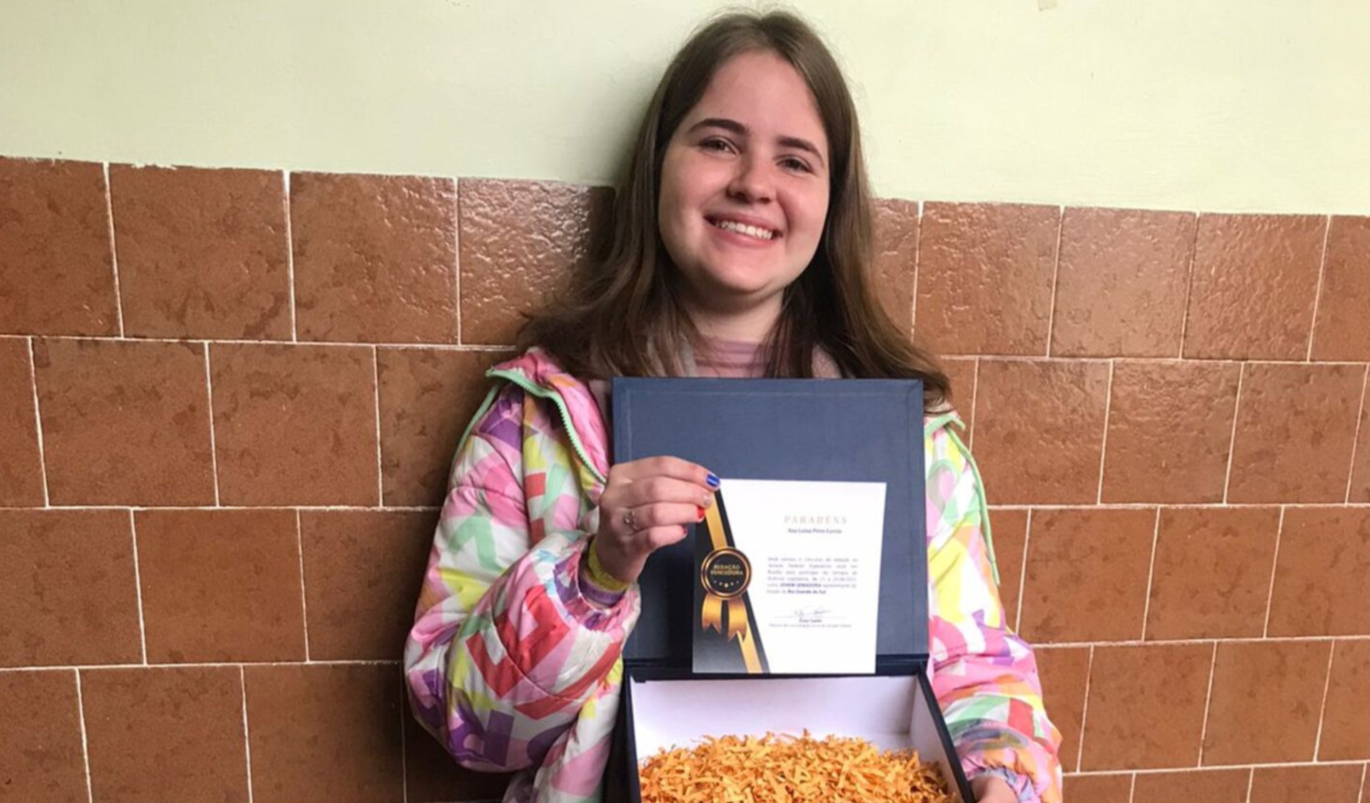 Ana Luísa Pìres é aluna do 3º ano do Ensino Médio do Instituto de Educação Ferrari Valls.