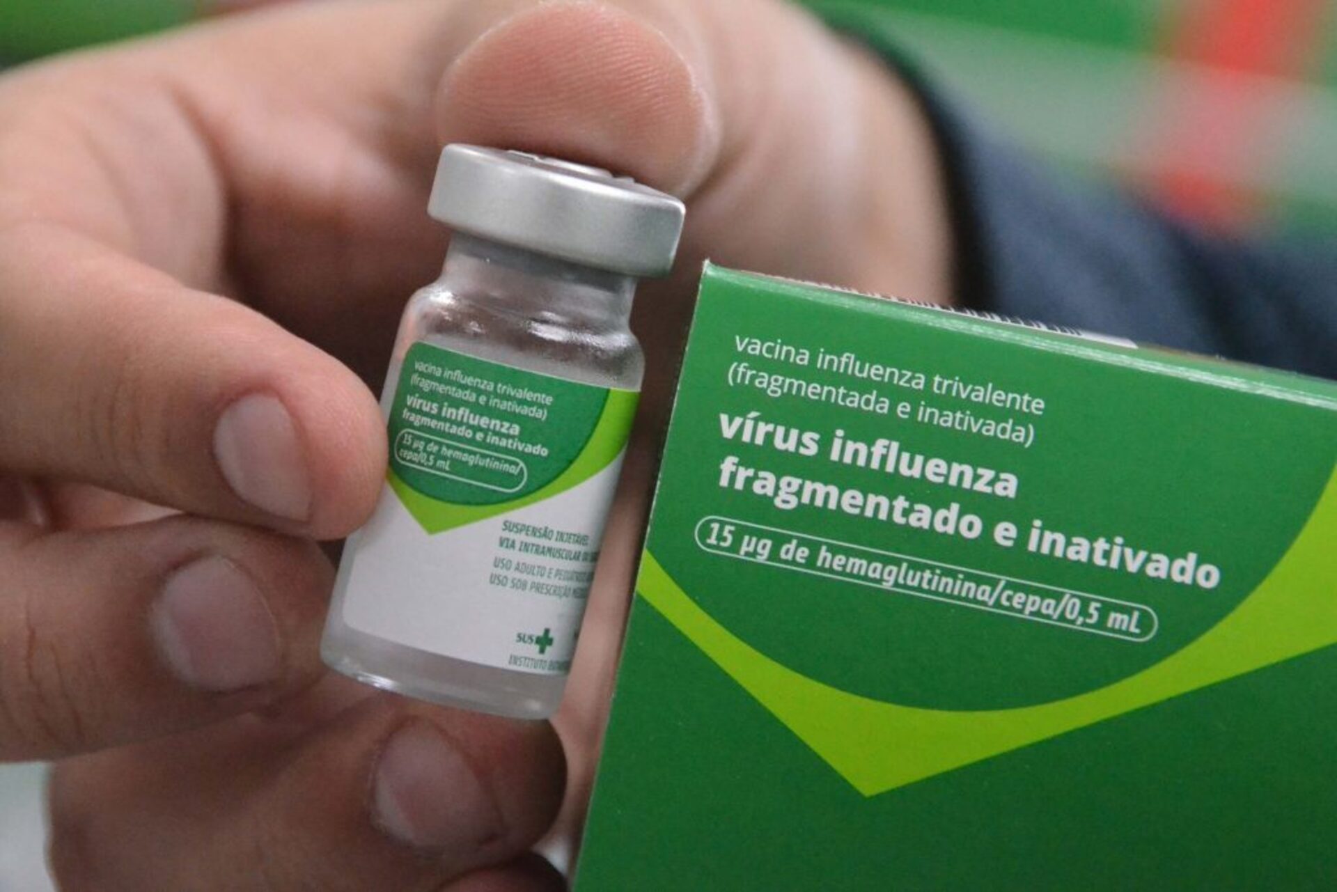 O atendimento acontece das 8h às 11h e das 14h às 17h.