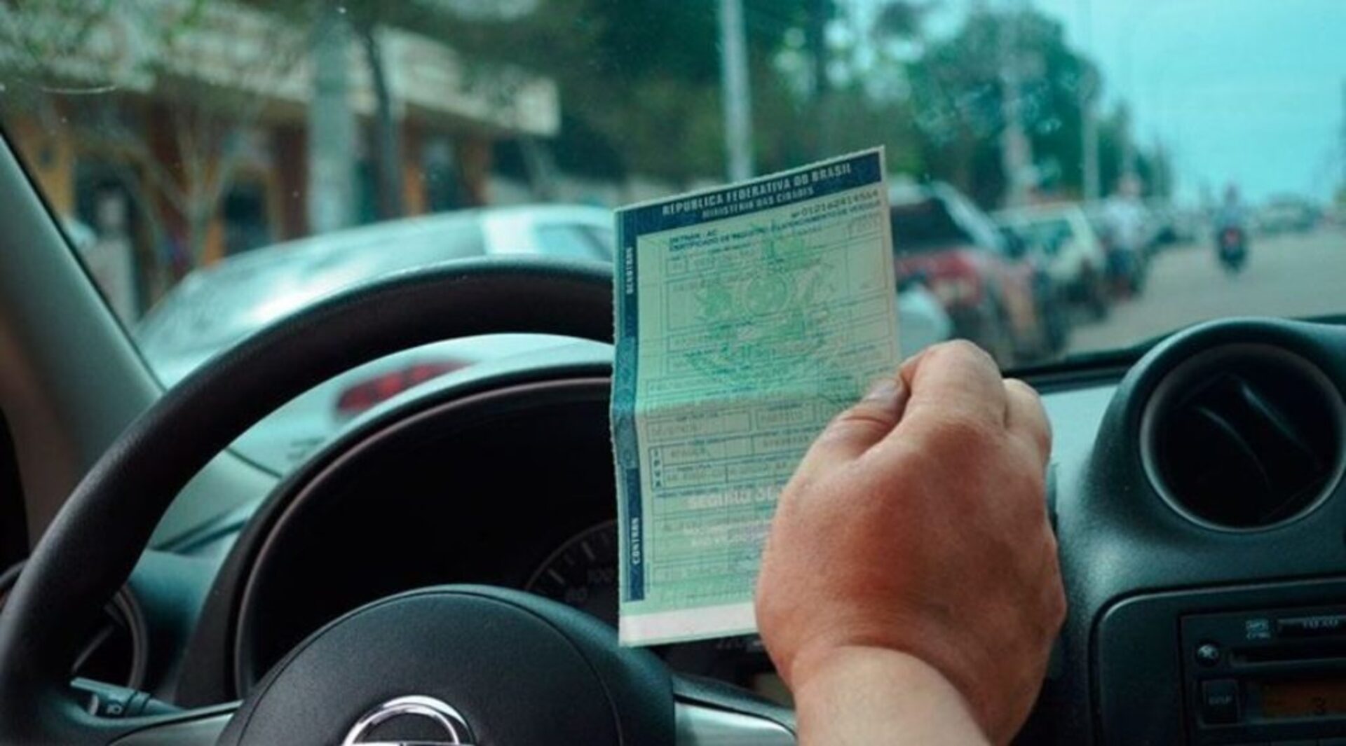 Cerca de 10% dos proprietários de veículos estão em débito com o imposto há pelo menos 60 dias