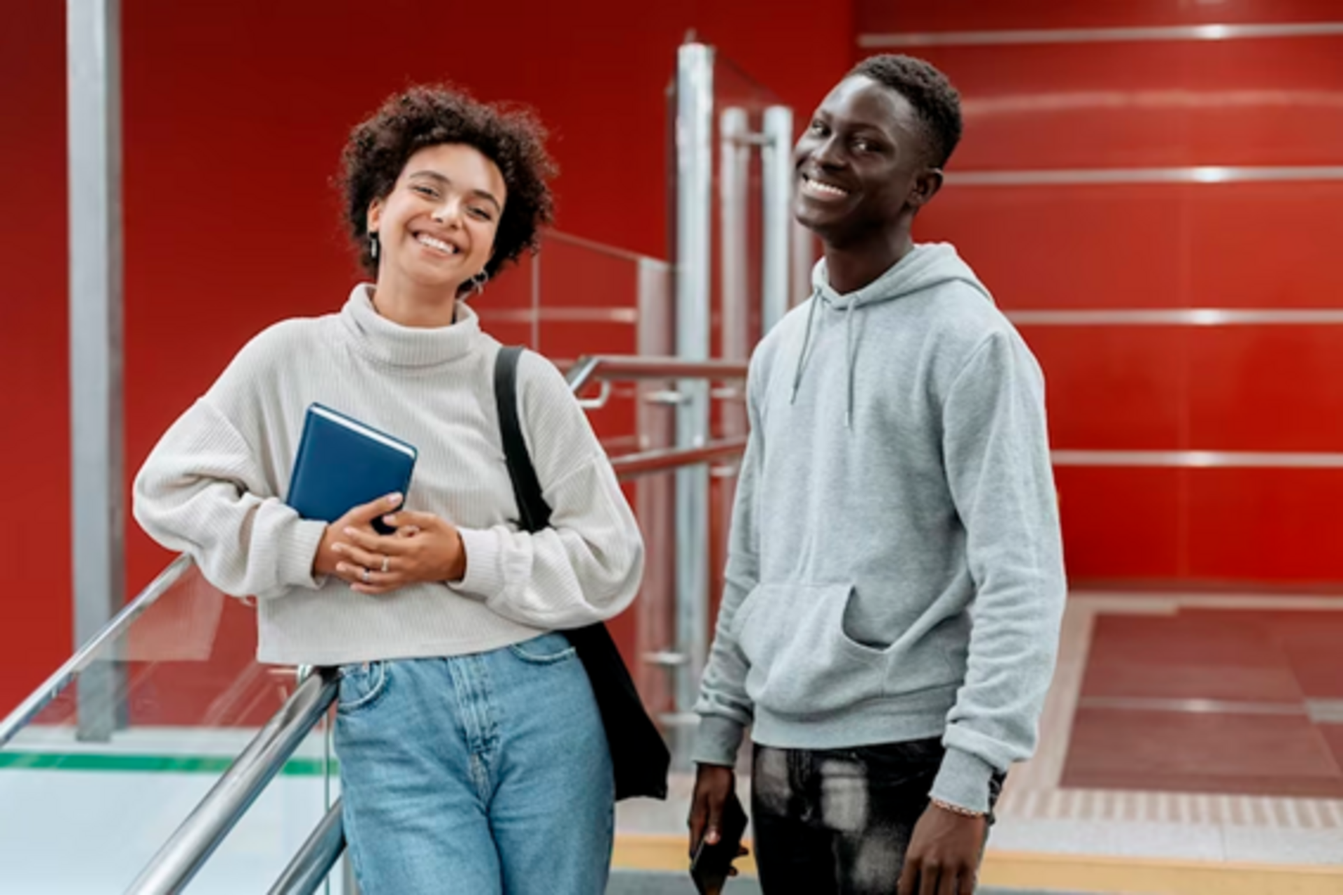 .A prioridade será dada a alunos de baixa renda e com bom desempenho na universidade.
