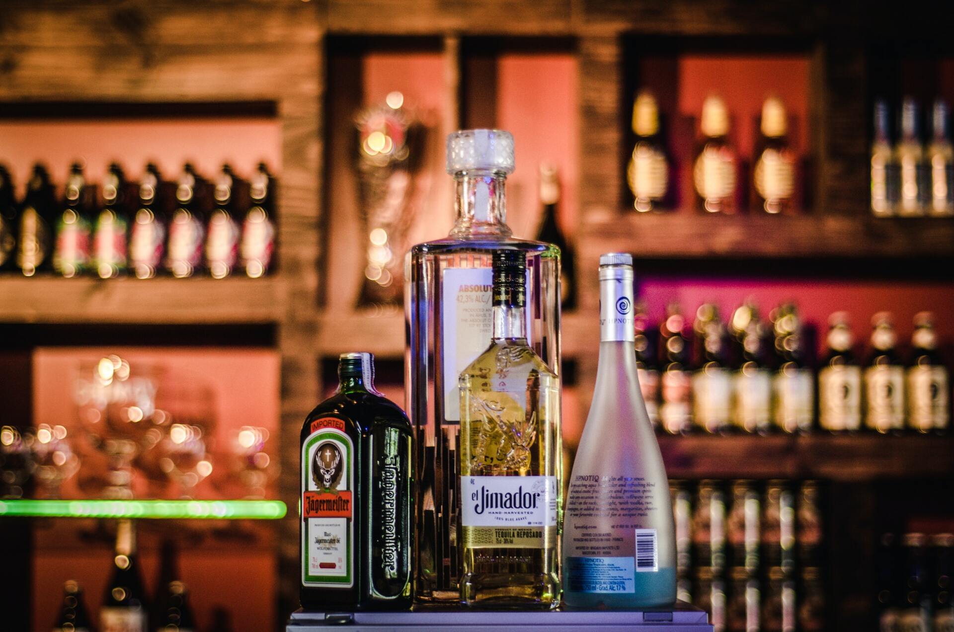 Consumo excessivo pode ser fatal, já que leva a um quadro de envenenamento por álcool.
