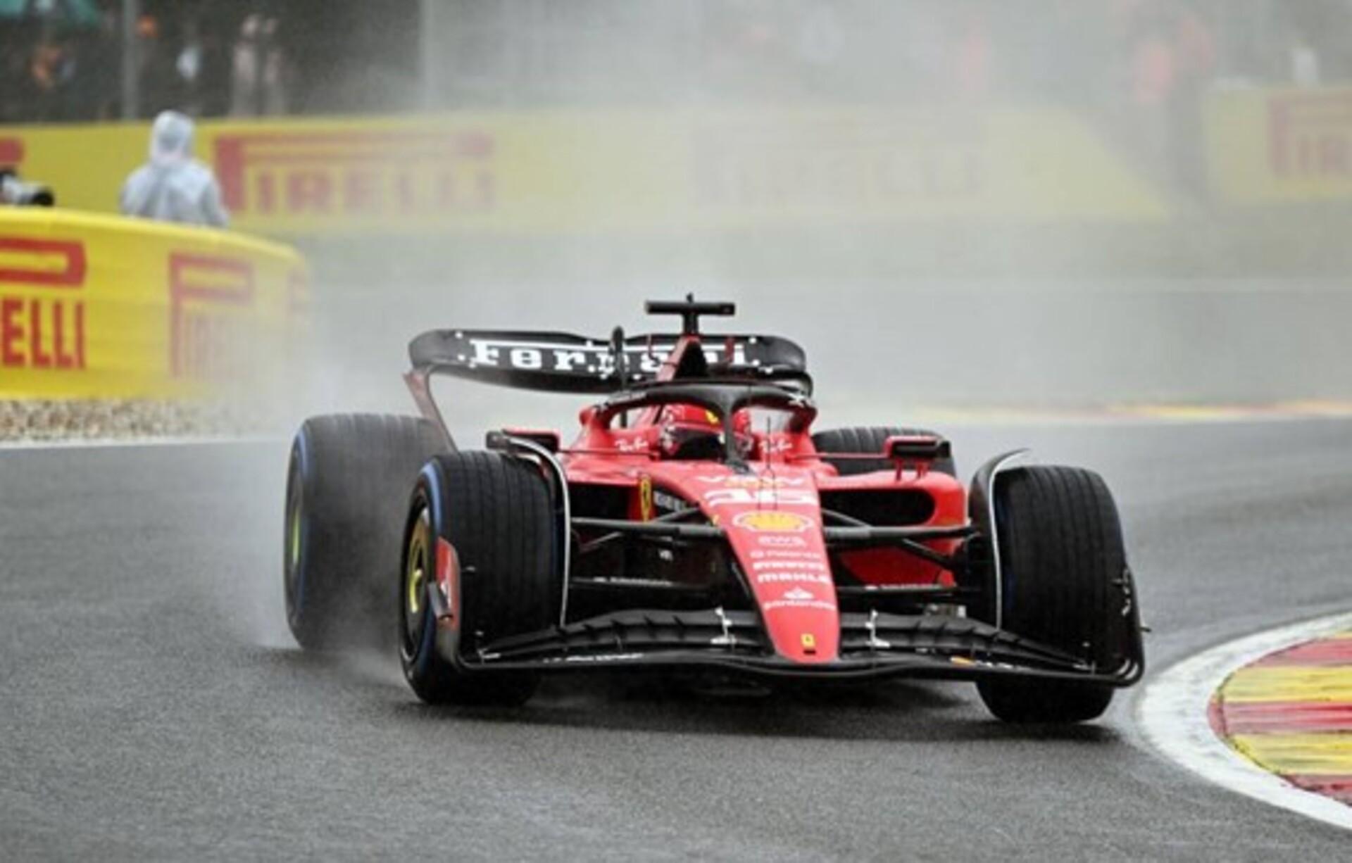 Charles Leclerc fez o segundo melhor tempo na classificação do GP da Bélgica de F1 2023.