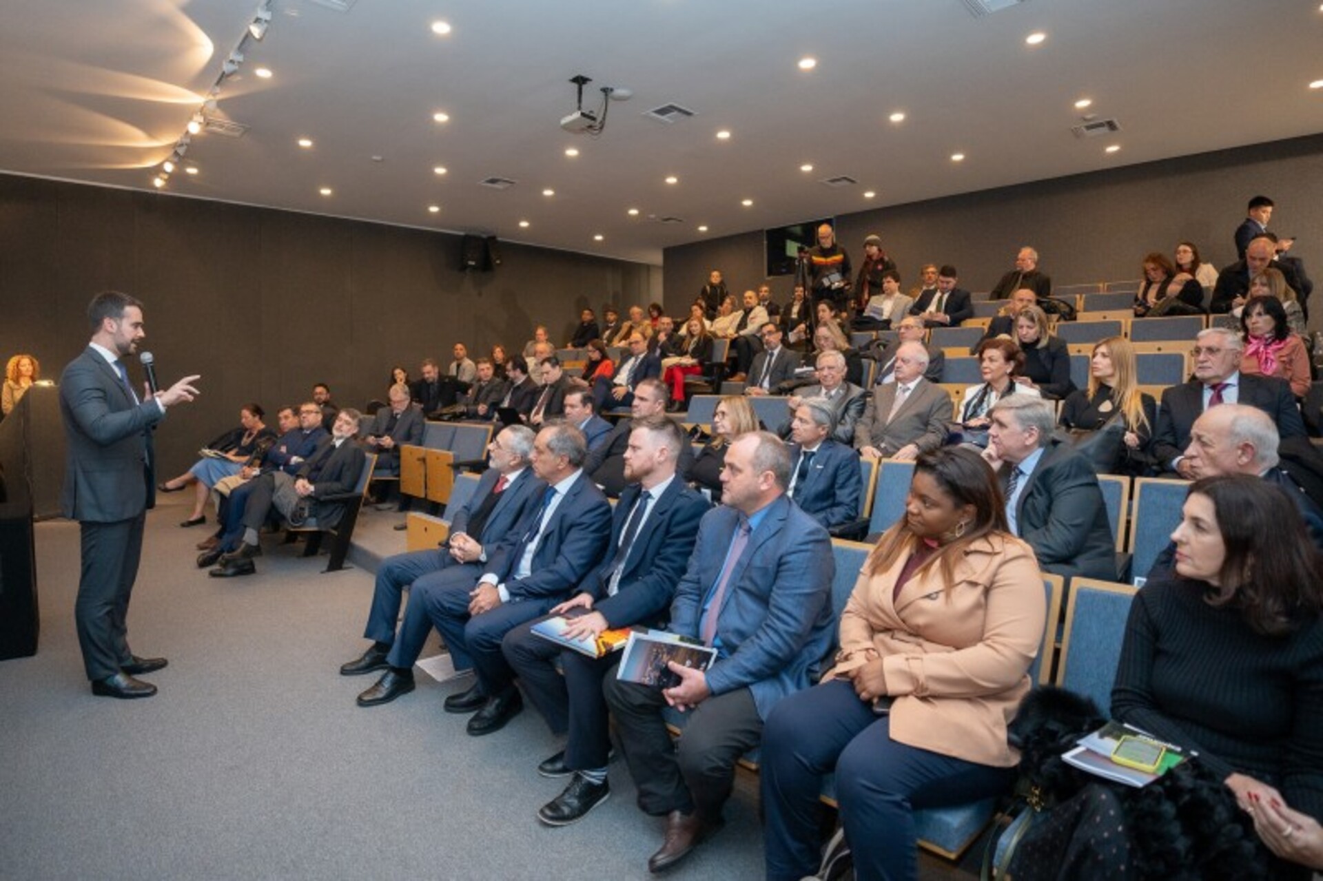 Agenda do Governador começou no Seminário Rio Grande del Sur El futuro nos une.