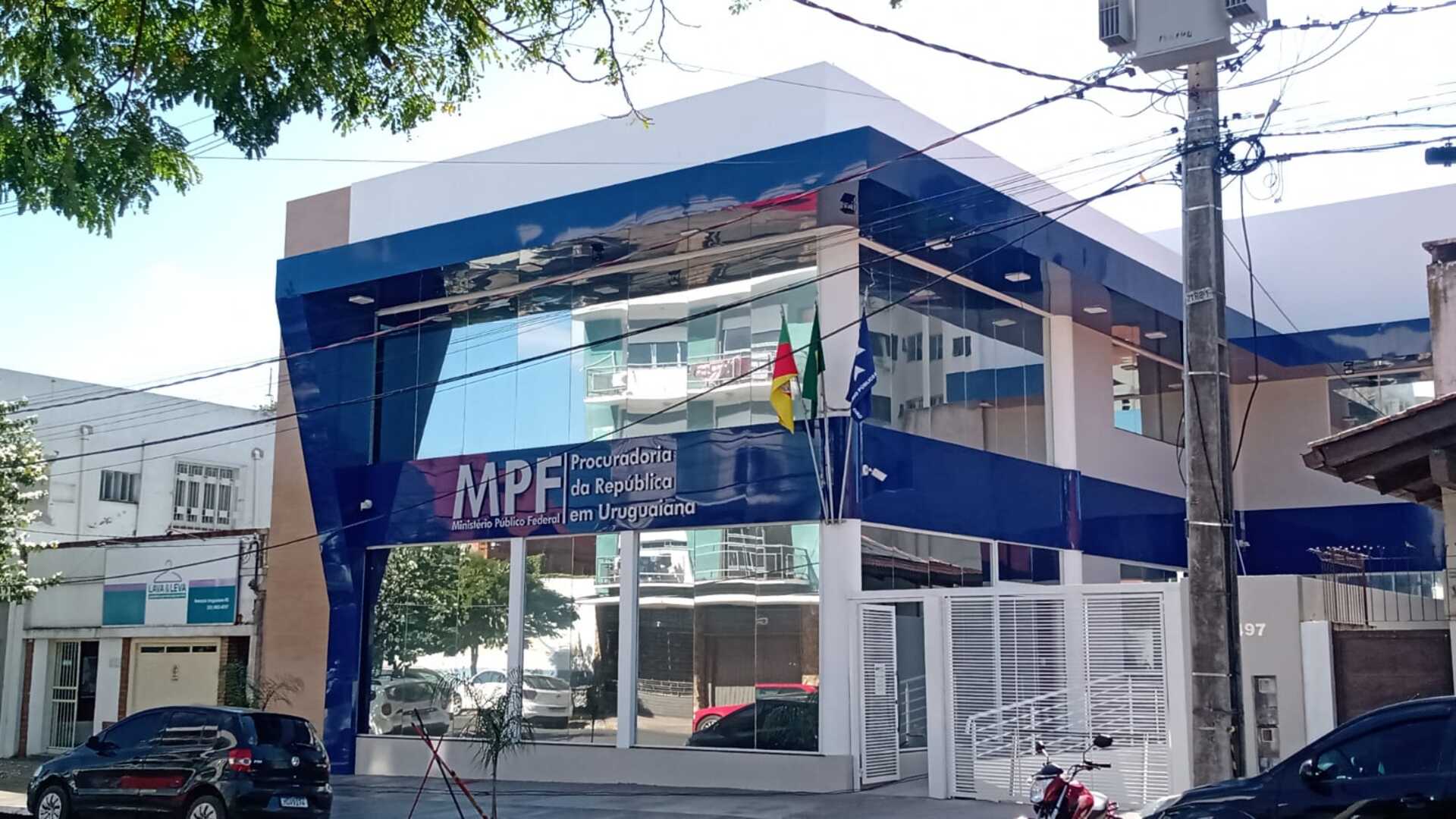 A solenidade está marcada para ocorrer às 16h30min.