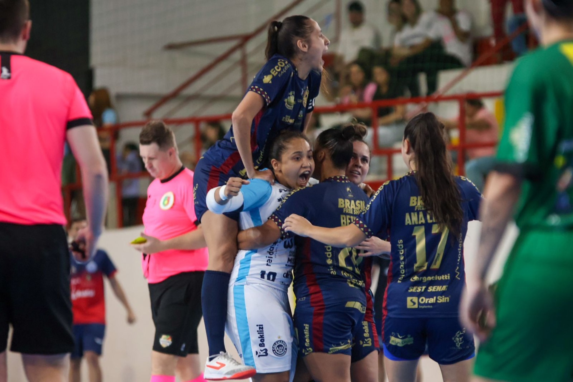 Equipe de Uruguaiana busca a liderança da competição.