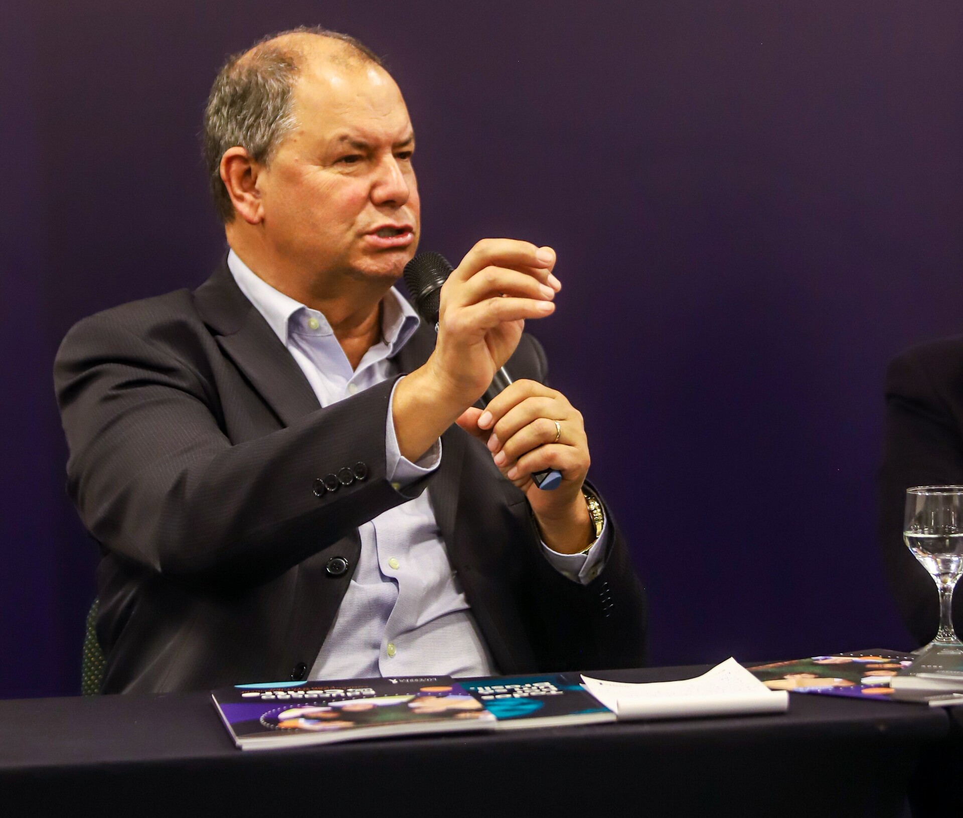 Deputado gaúcho Alceu Moreira defende que tecnologias sejam aproveitadas apenas para fins pedagógicos.