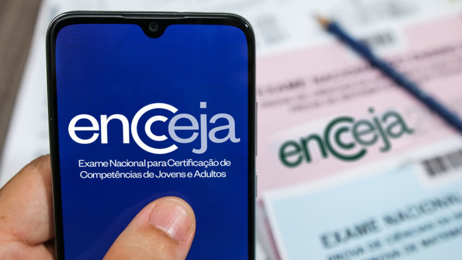 A aplicação das provas acontece de manhã e de tarde.