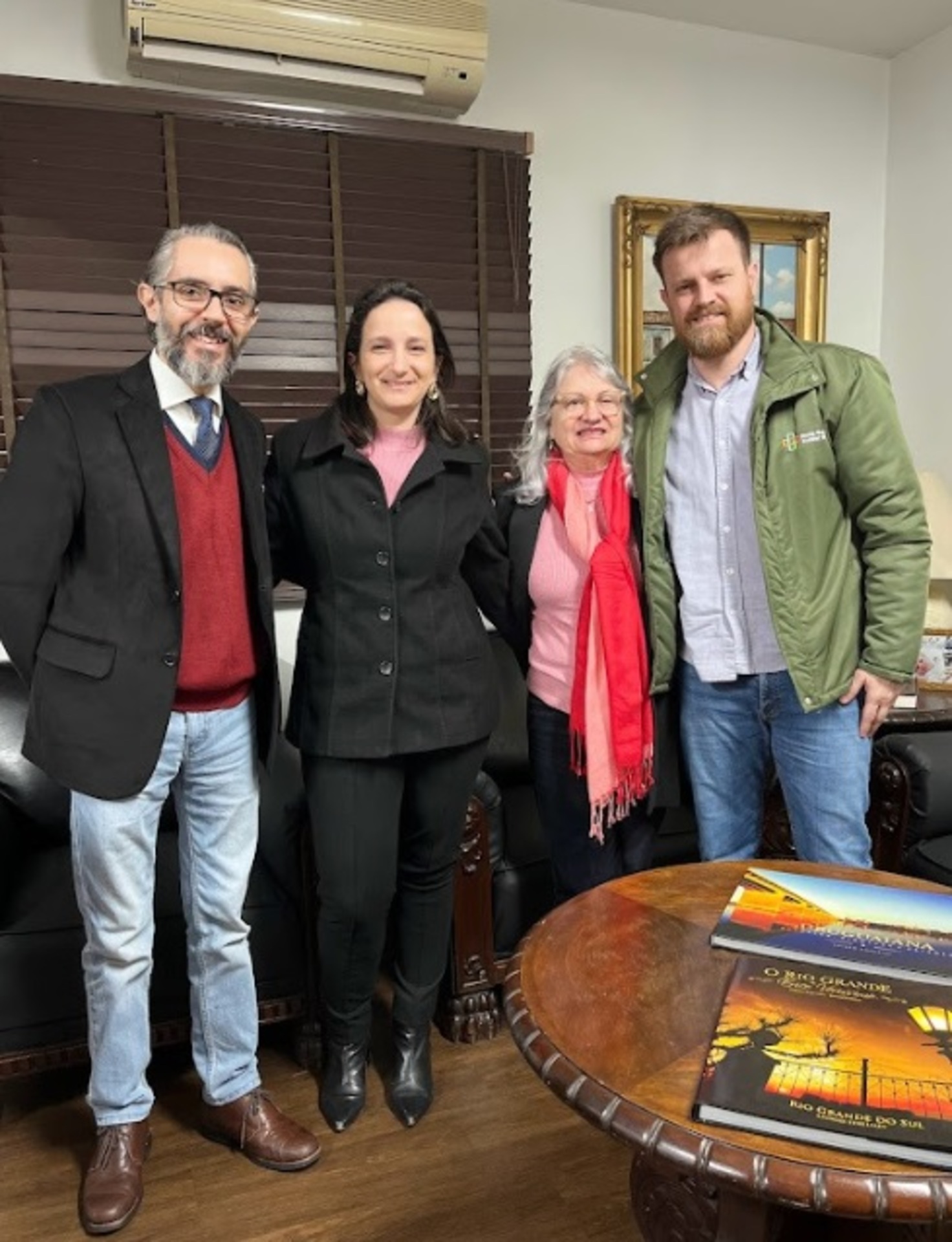 Prefeito recebe visita de organizadores do mutirão local