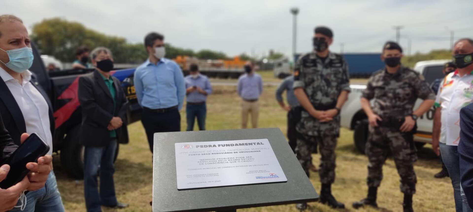 O local escolhido para sede da UPPM foi demarcado e teve a pedra fundamental fixada em 2021. Depois disso foram cinco licitações sem sucesso.