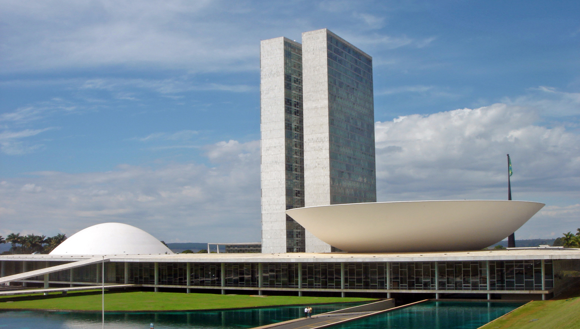 Prefeitos defendem aumento de recursos em Brasília