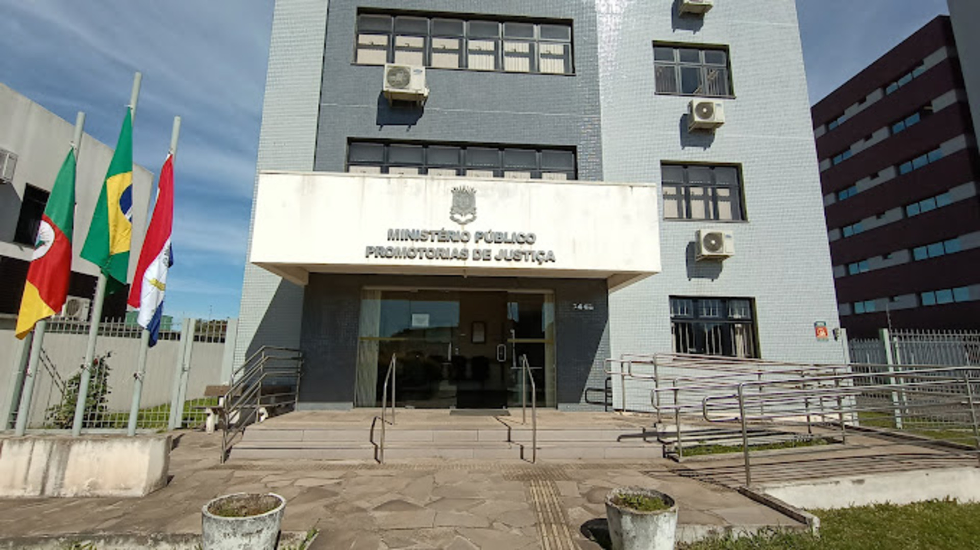 O local atualmente reúne a Defensoria Pública do Estado (DPE/RS), o Fórum, o Ministério Público do Rio Grande do Sul (MPRS), o Fórum da Justiça do Trabalho, e a Ordem dos Advogados do Brasil (OAB).