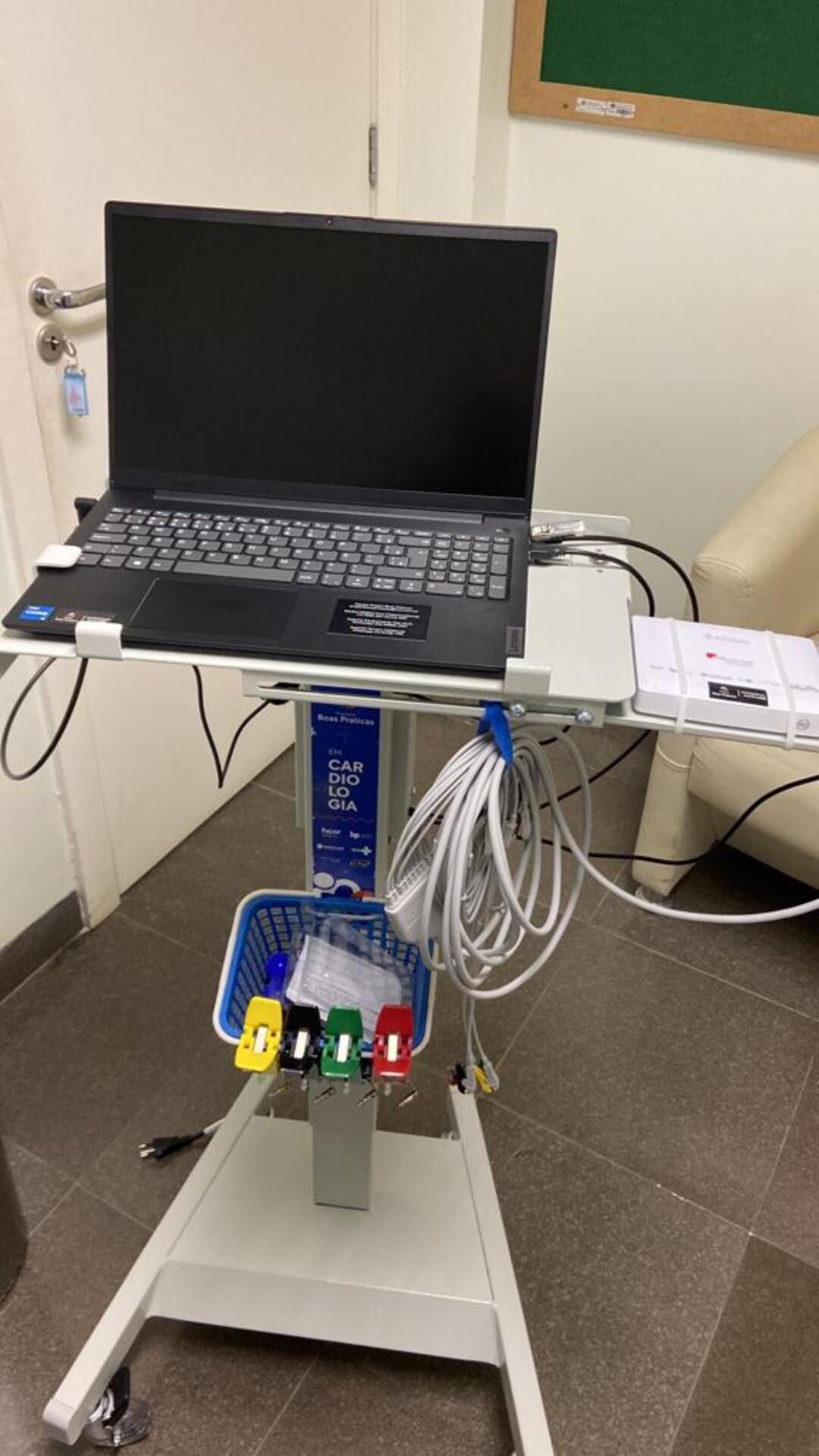 O local recebeu do projeto um notebook e aparelho de ECG para operacionalização do envio e recebimento dos laudos.