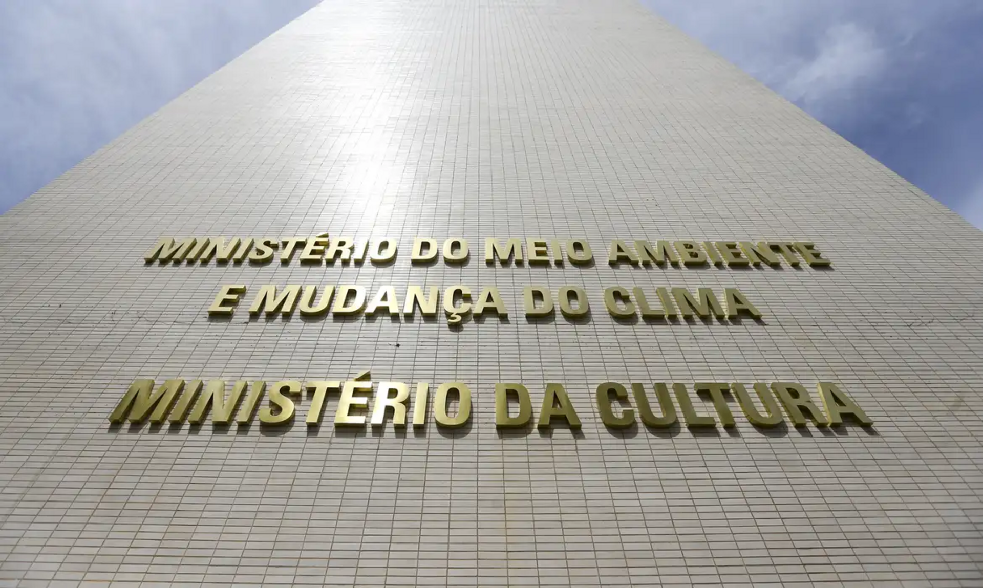 Prazos do processo seletivo estão publicados no DOU