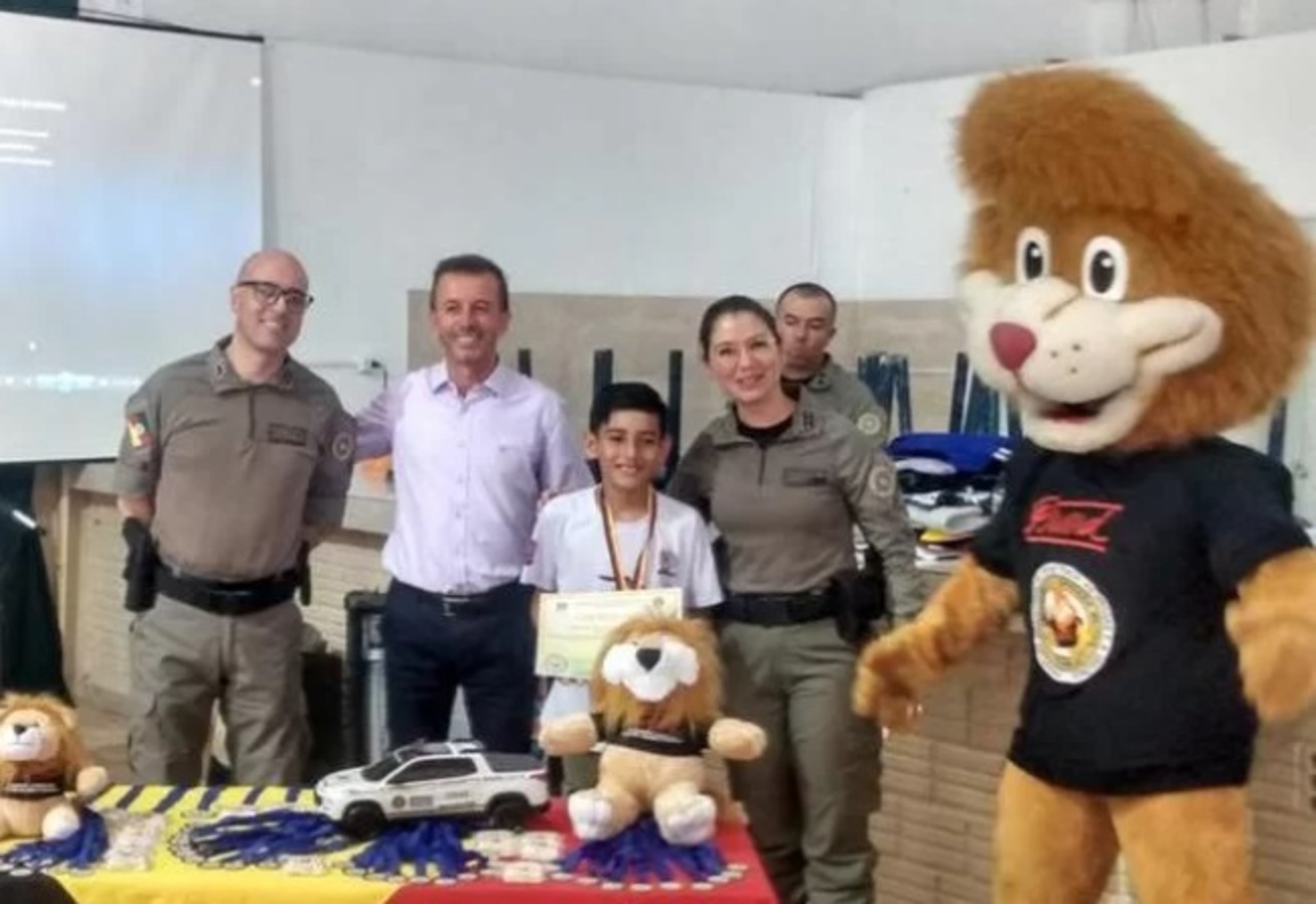 OAB Barro Preto - Proerd forma novos alunos em Barra do Quarai