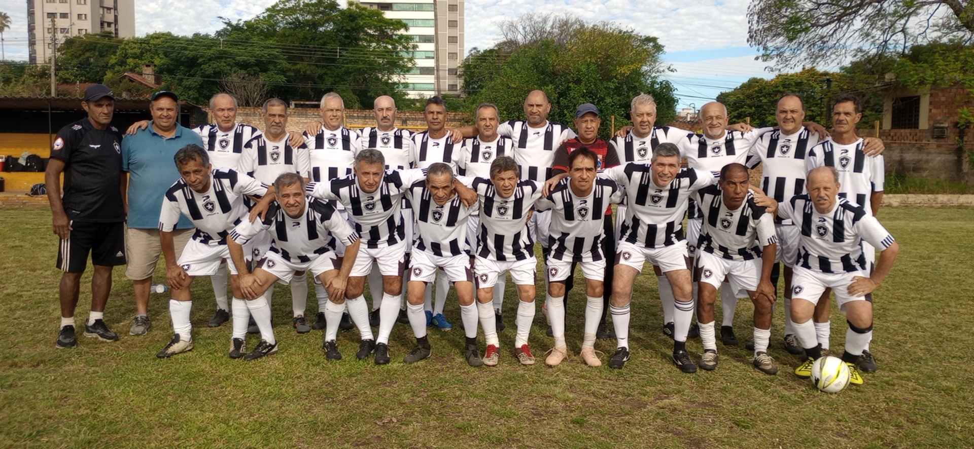 OAB Barro Preto - Barcelona e Botafogo vencem e vão com vantagem para última rodada