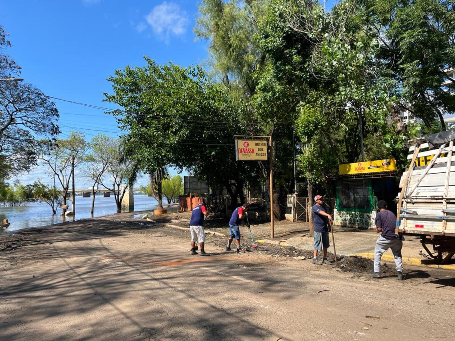 OAB Barro Preto - Prefeitura inicia nova força-tarefa para recolhimento de lixo