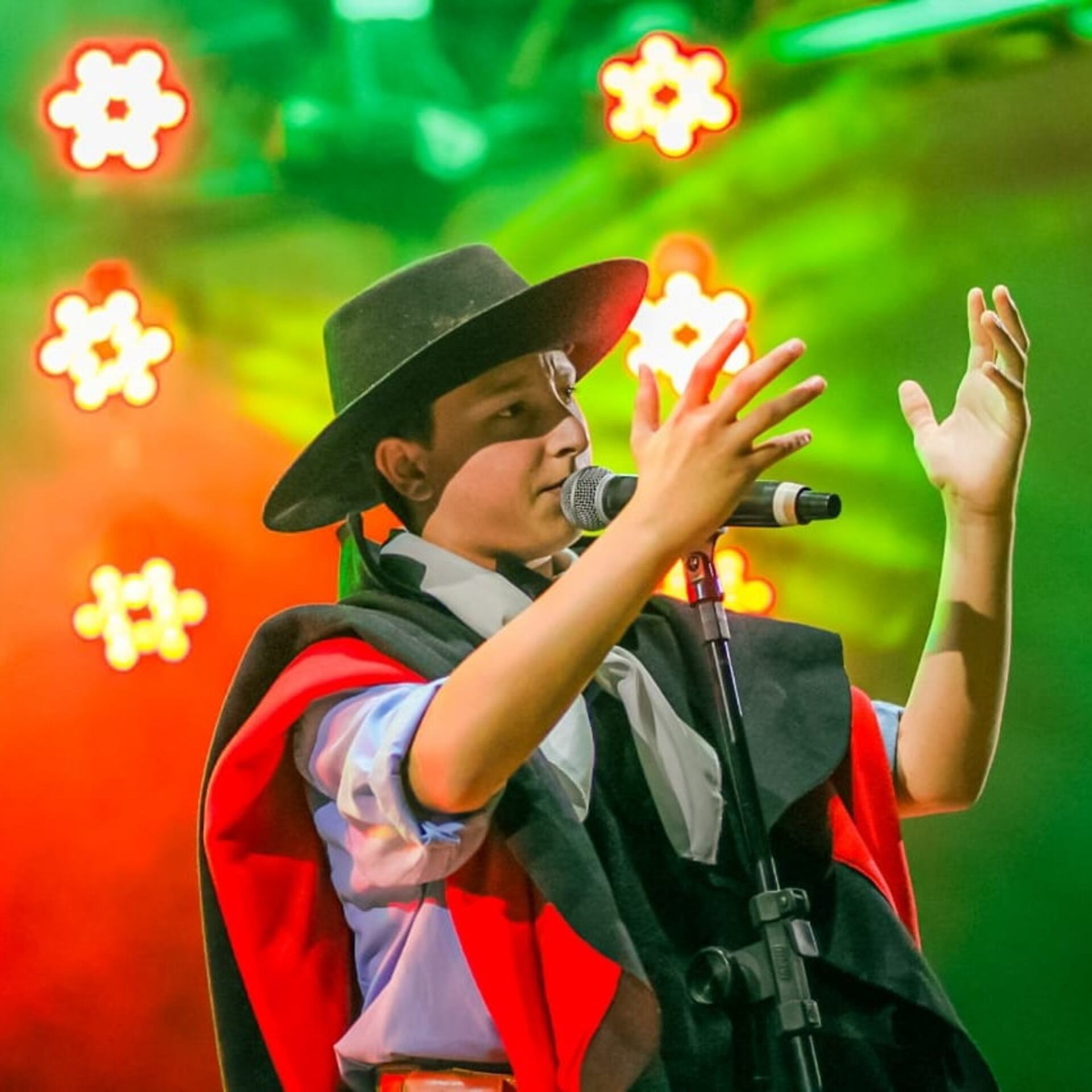 OAB Barro Preto - Califórnia inicia com apresentações estudantis