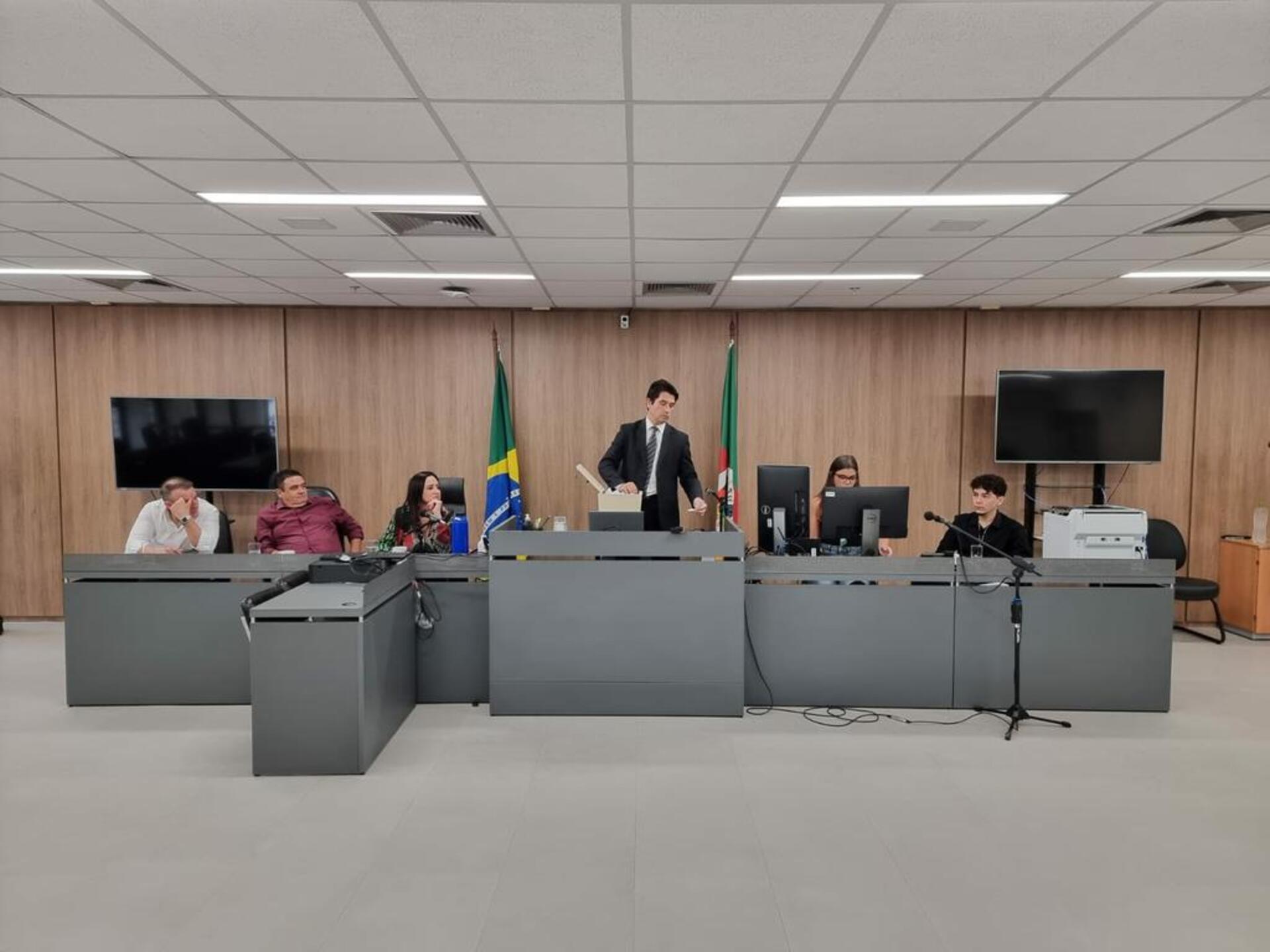 OAB Barro Preto - Justiça sorteia os jurados para o novo júri