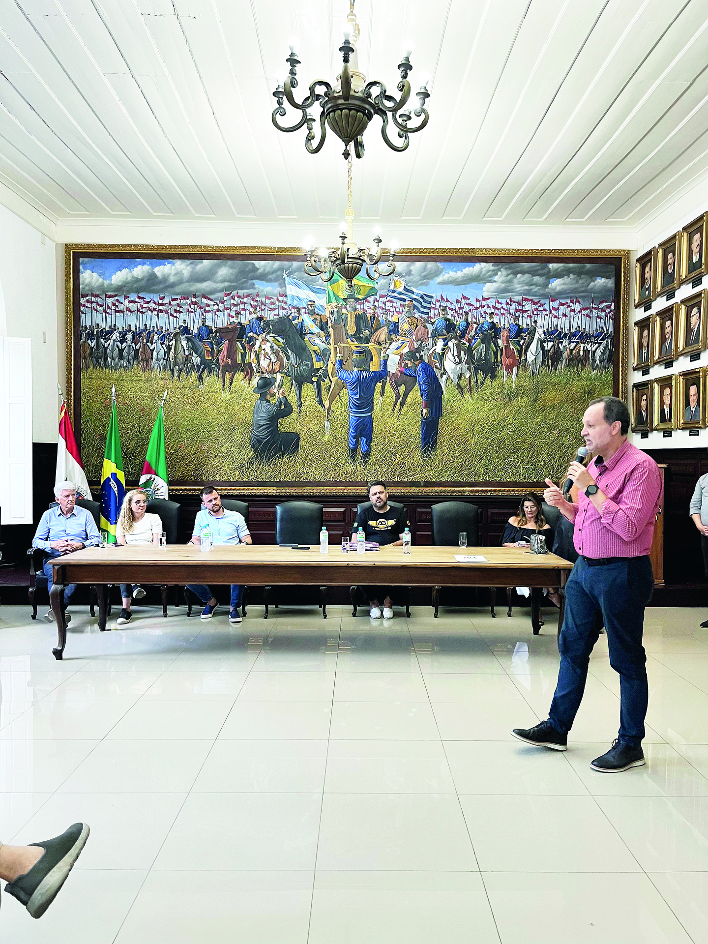 OAB Barro Preto - Secretário Estadual de Turismo visita Uruguaiana
