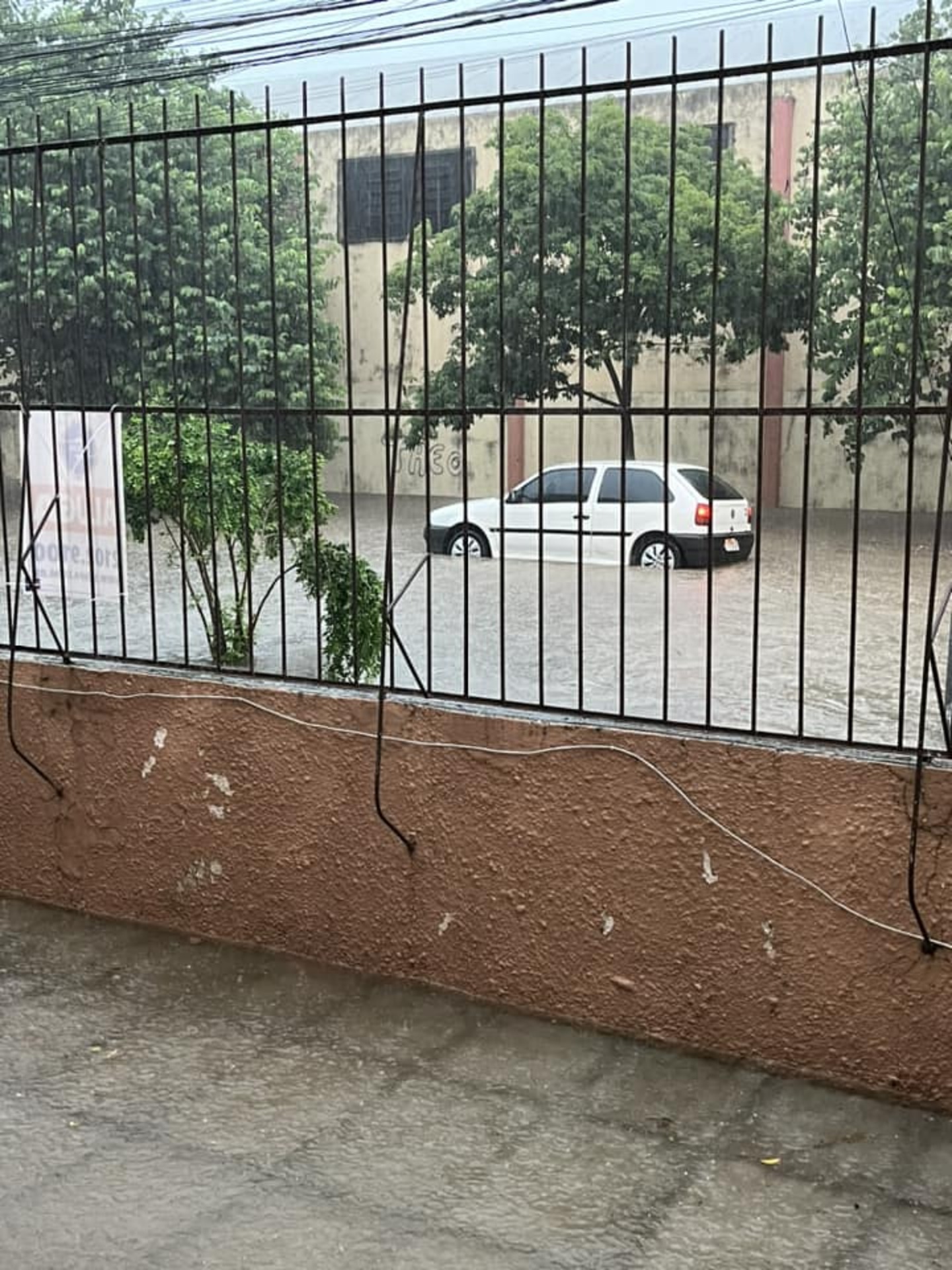 OAB Barro Preto - Chuva intensa gera transtornos na cidade