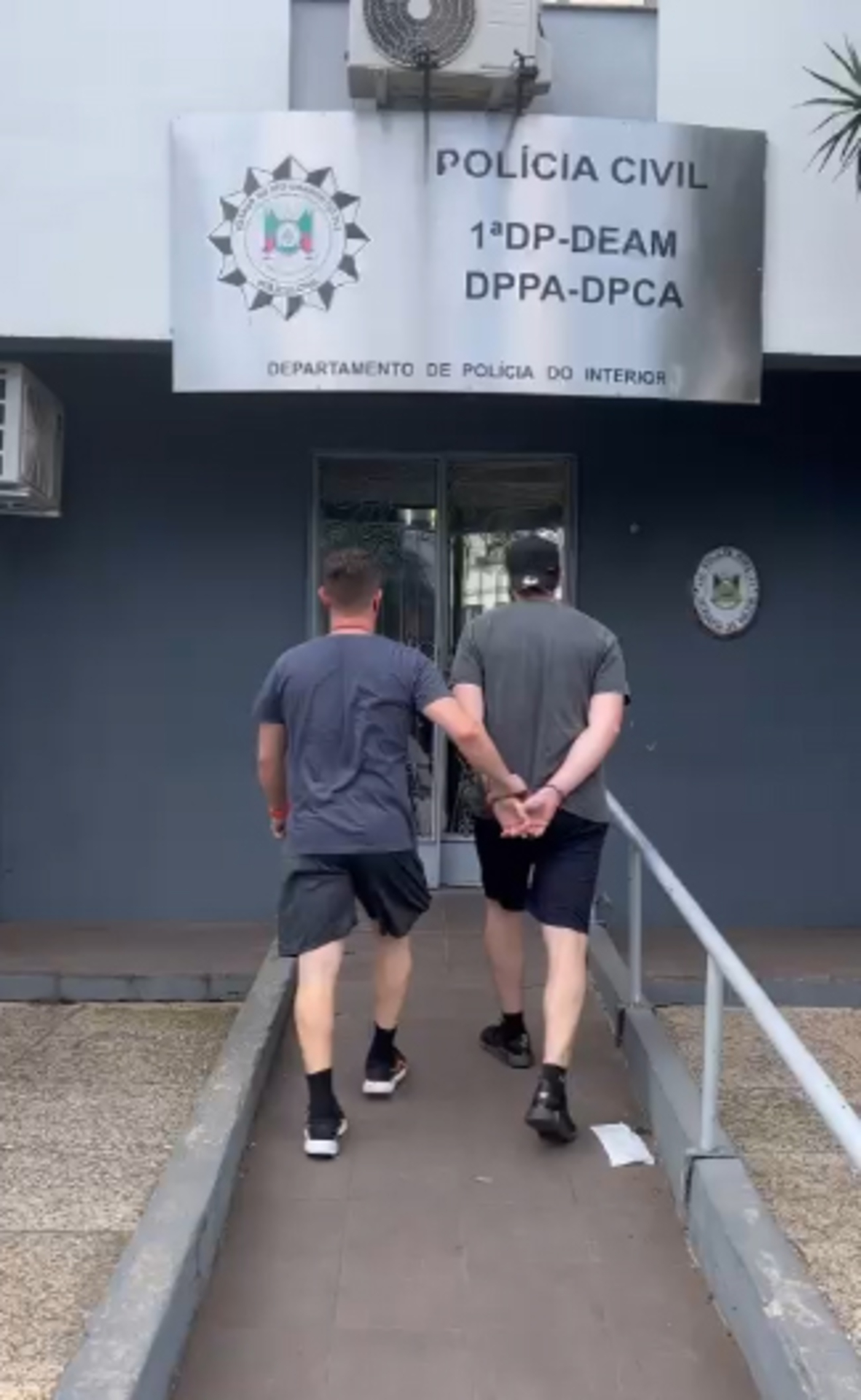 OAB Barro Preto - Suspeito de exploração sexual é preso por coação