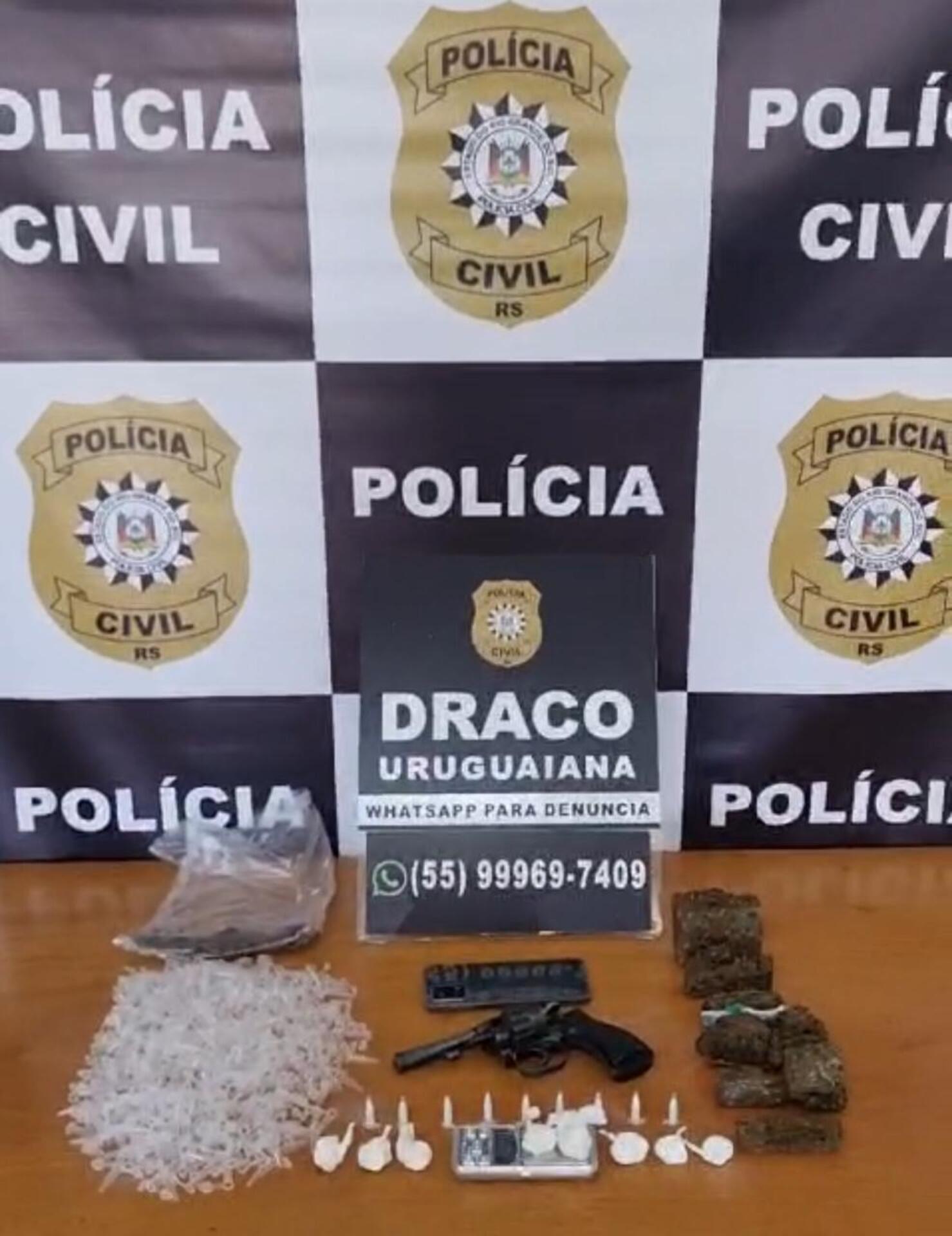OAB Barro Preto - Polícia prende traficante com mais de meio quilo de drogas e arma de fogo