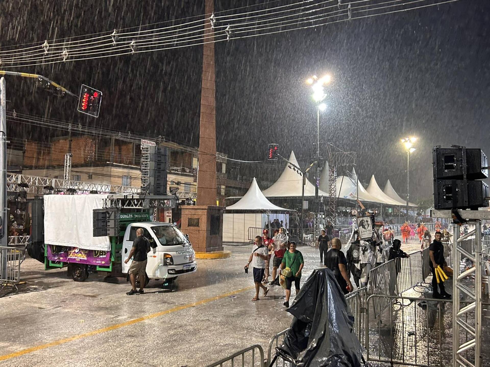 OAB Barro Preto - Terceira noite do Carnaval Fora de Época é cancelada