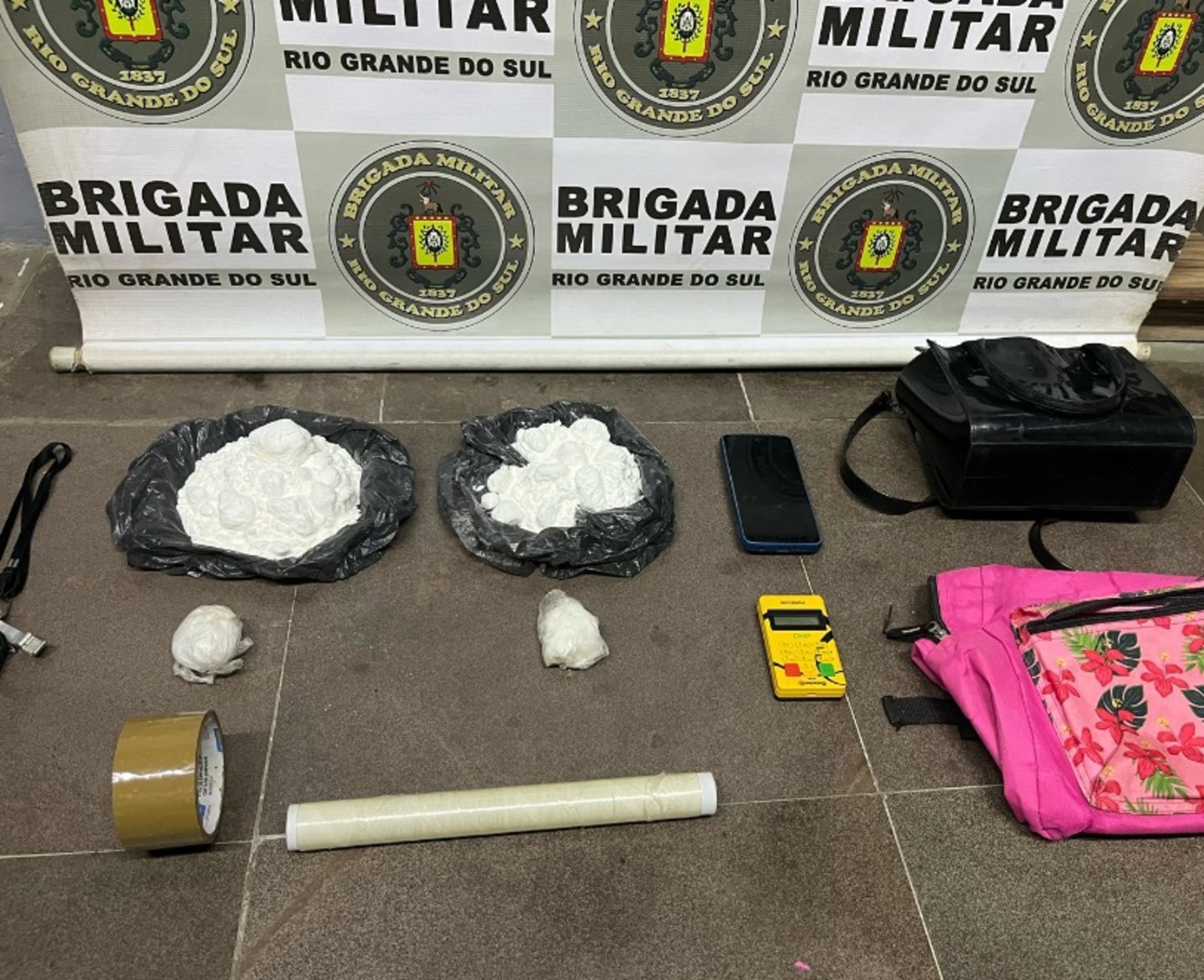 OAB Barro Preto - Presa mulher que vendia drogas para facção