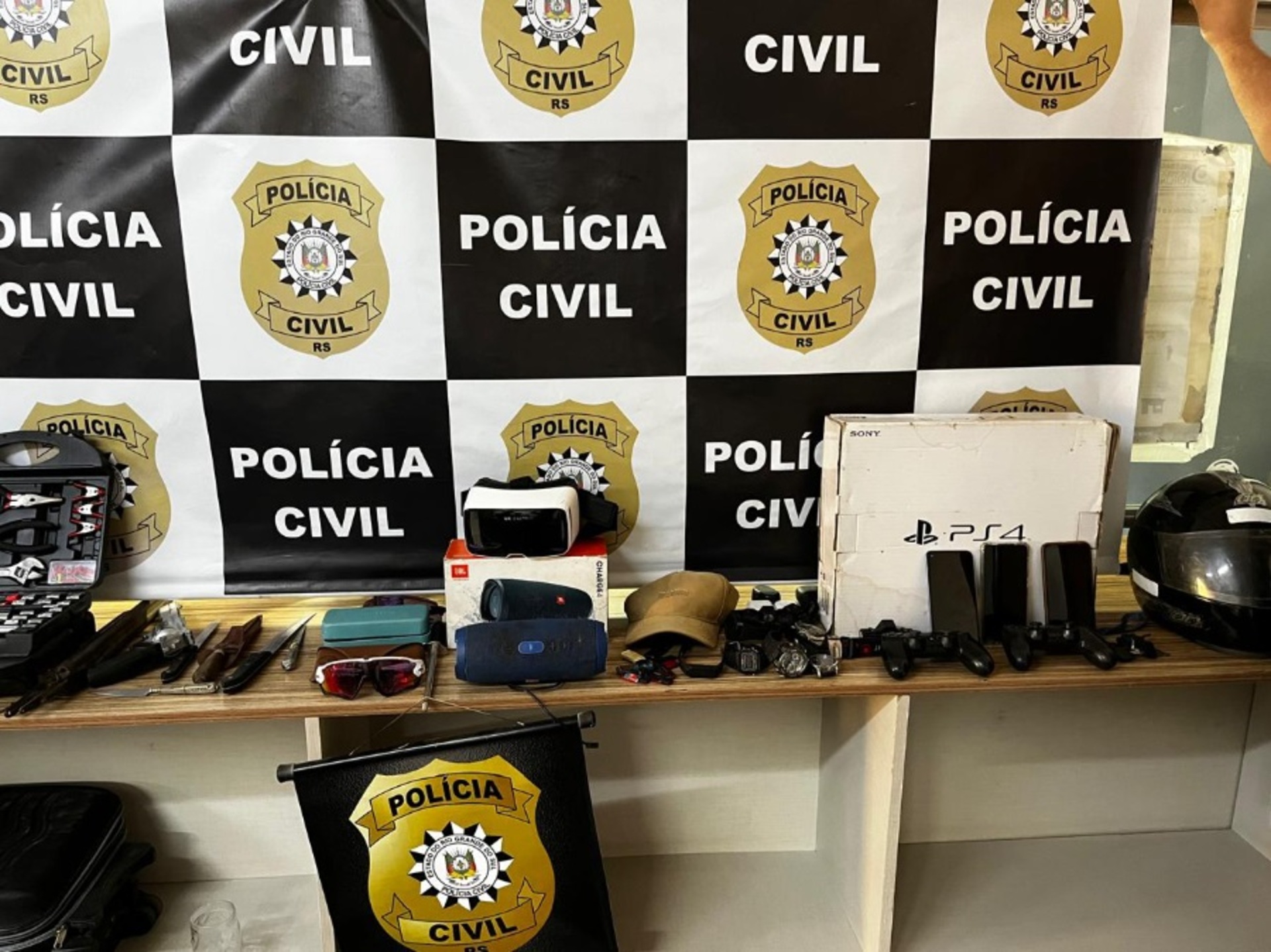 OAB Barro Preto - Acusado de assaltar caminhoneiros é preso