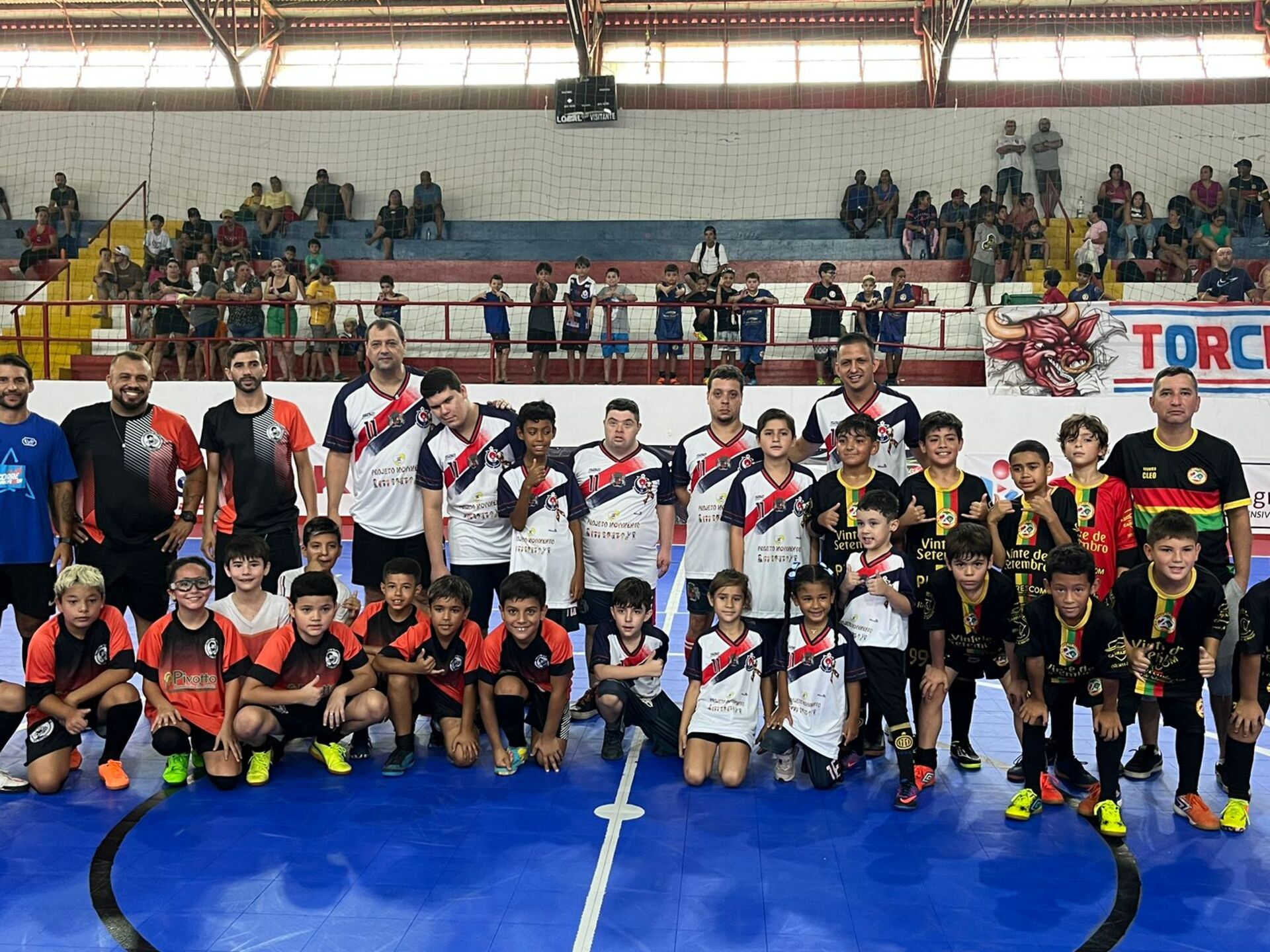 OAB Barro Preto - Futsal melhora a qualidade de vida de criança com TEA