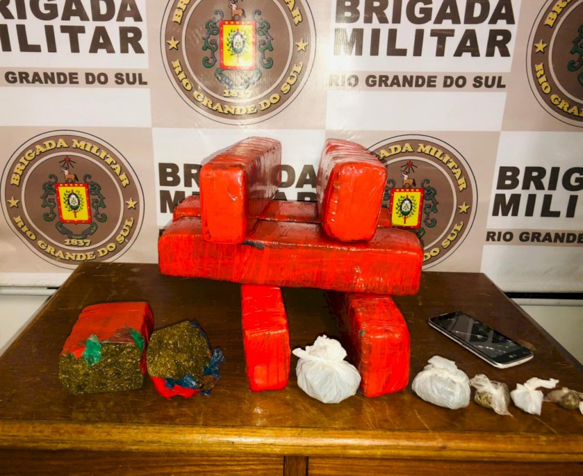 OAB Barro Preto - Mais de 20 famílias já estão abrigadas no Centro Esportivo Nova Esperança