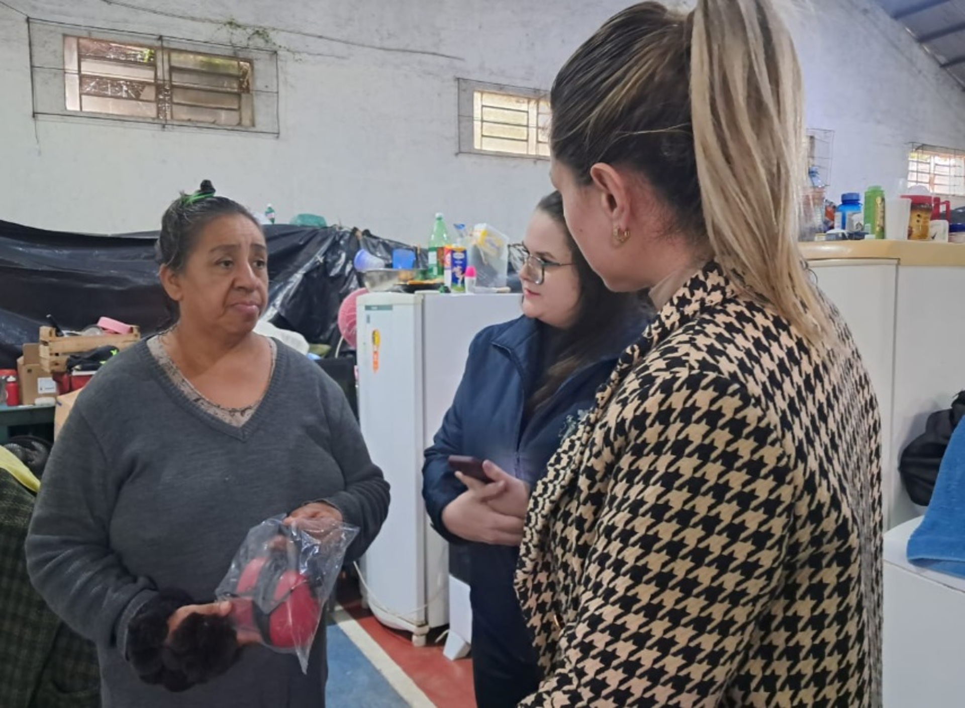 OAB Barro Preto - Crianças atípicas recebem abafadores de som