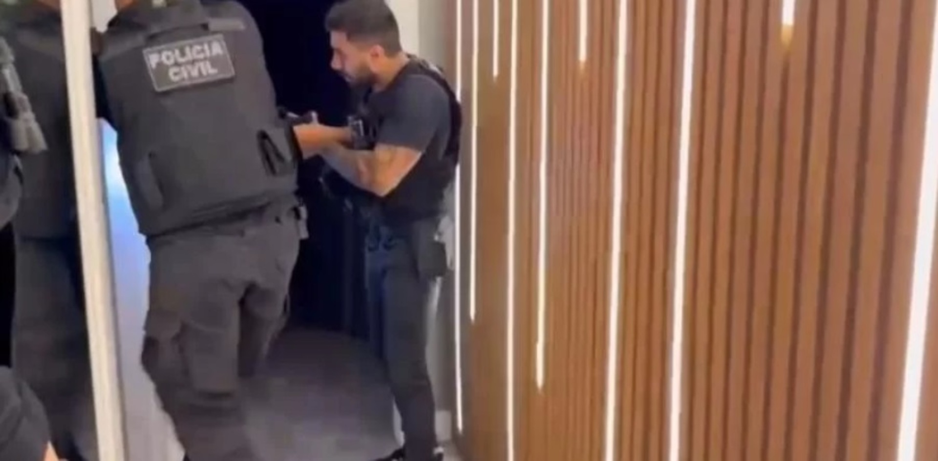 OAB Barro Preto - Polícia cumpre mandado contra adolescente investigado por simular campanhas