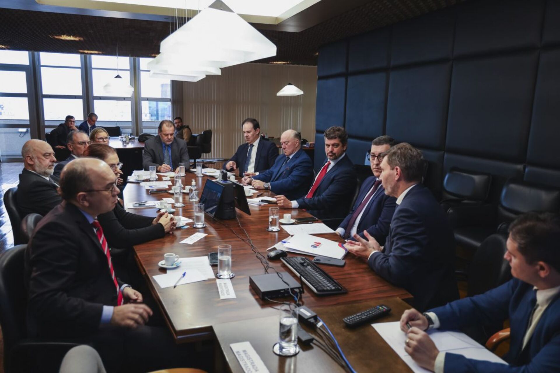 OAB Barro Preto - OAB/RS se reúne com Judiciário para tratar da retomada das atividades