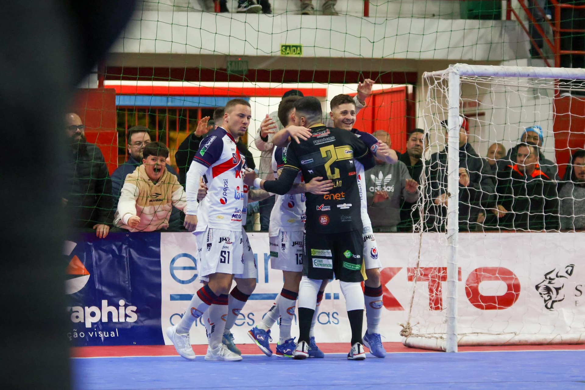 OAB Barro Preto - Uruguaianense disputa primeiro jogo da final da Taça Farroupilha