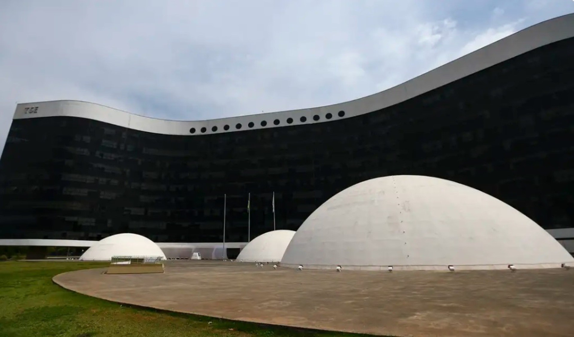 OAB Barro Preto - Candidatos tem até hoje para realizar inscrição para o concurso da Justiça Eleitoral