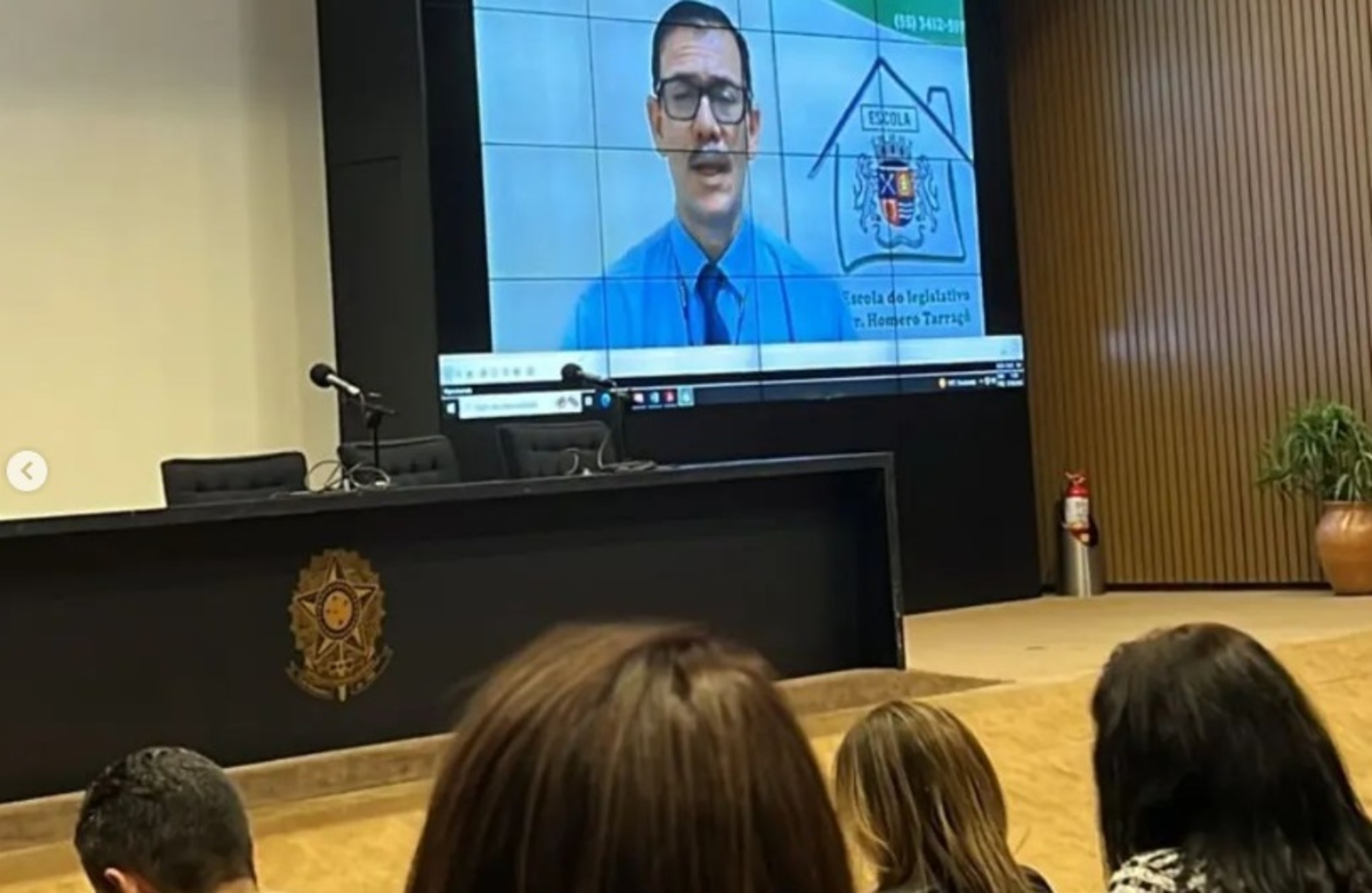 OAB Barro Preto - Uruguaiana conquista prêmio nacional de Escolas do Legislativo