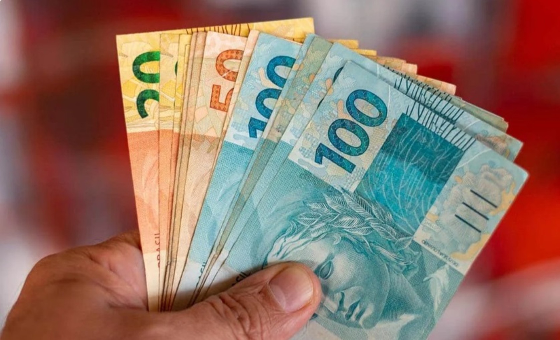 OAB Barro Preto - Estado vai pagar metade do 13º salário na próxima sexta-feira