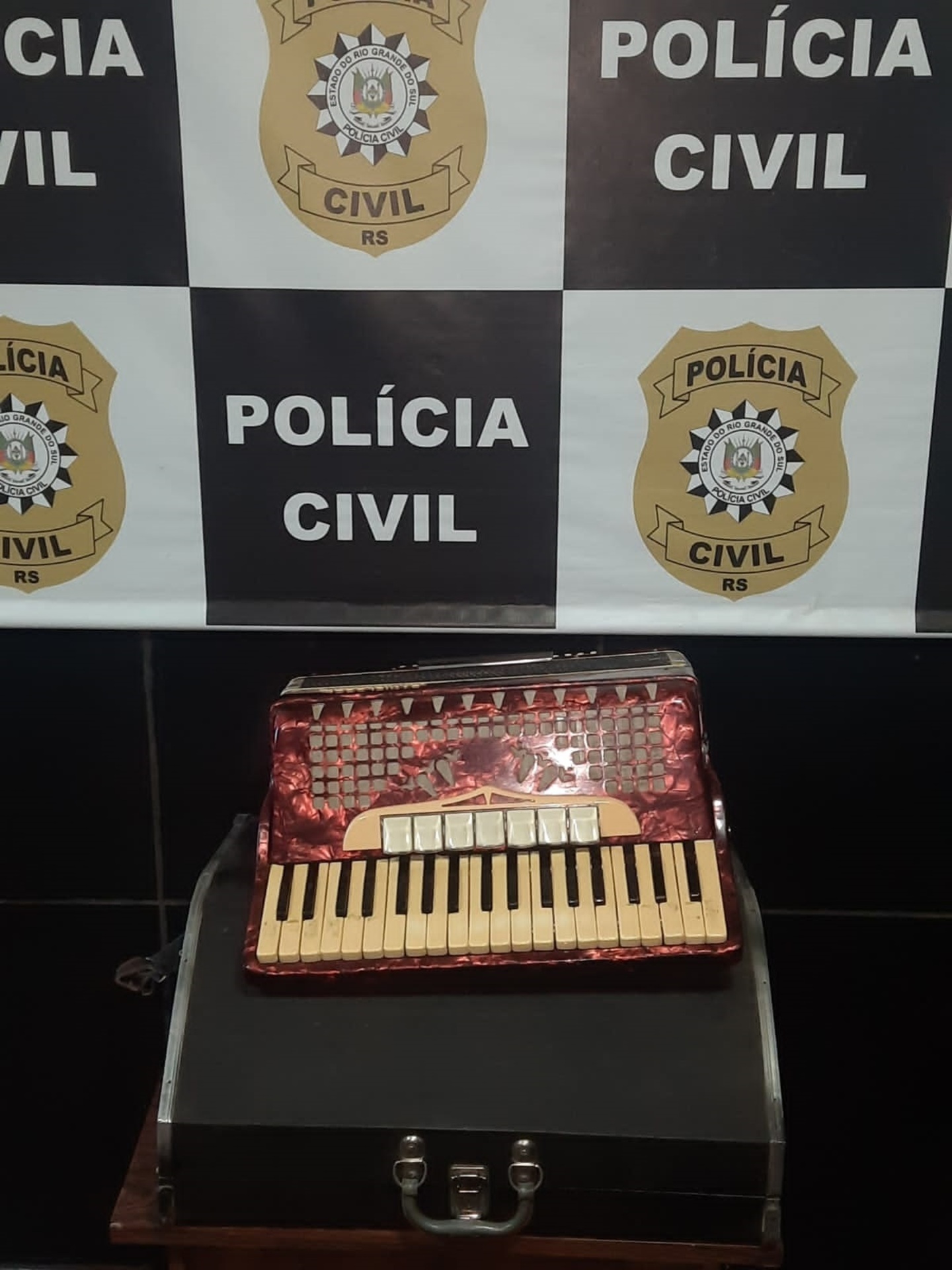 OAB Barro Preto - Delegado recupera objeto adquirido através de “falso pagamento”